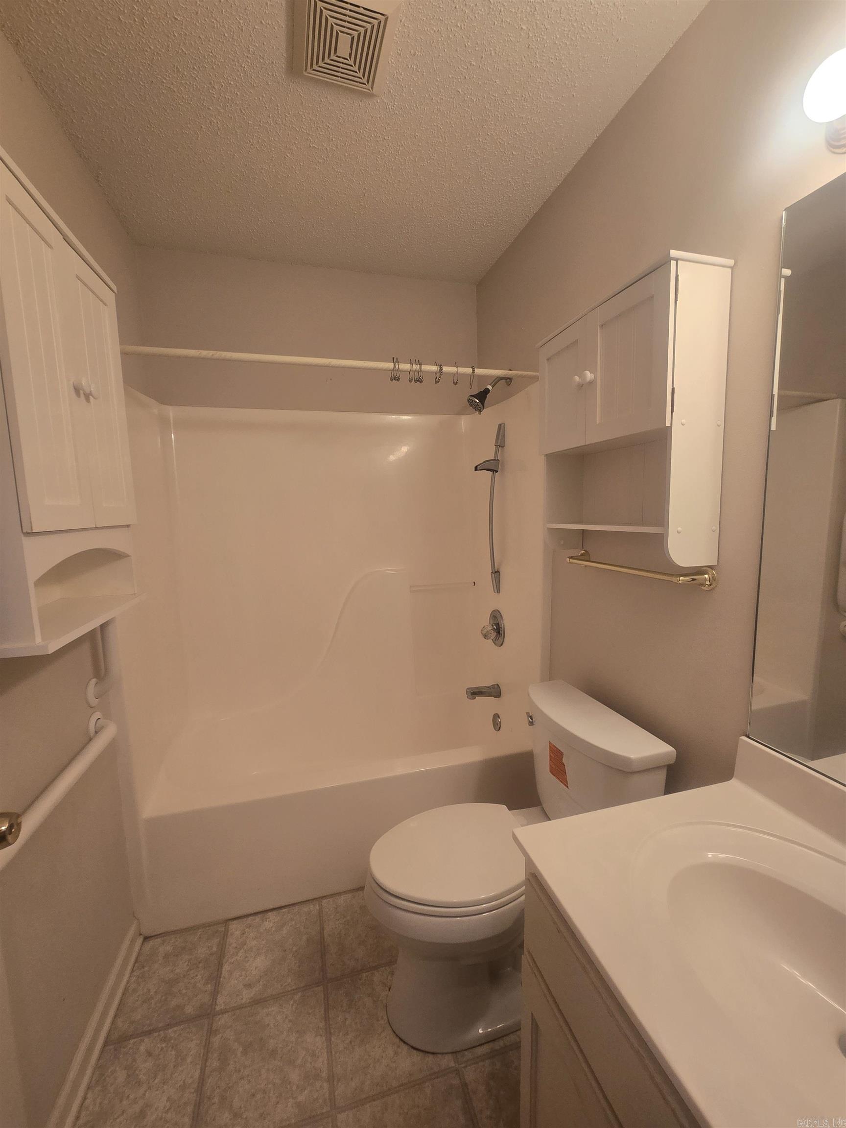 2921 Henson  Bryant, AR