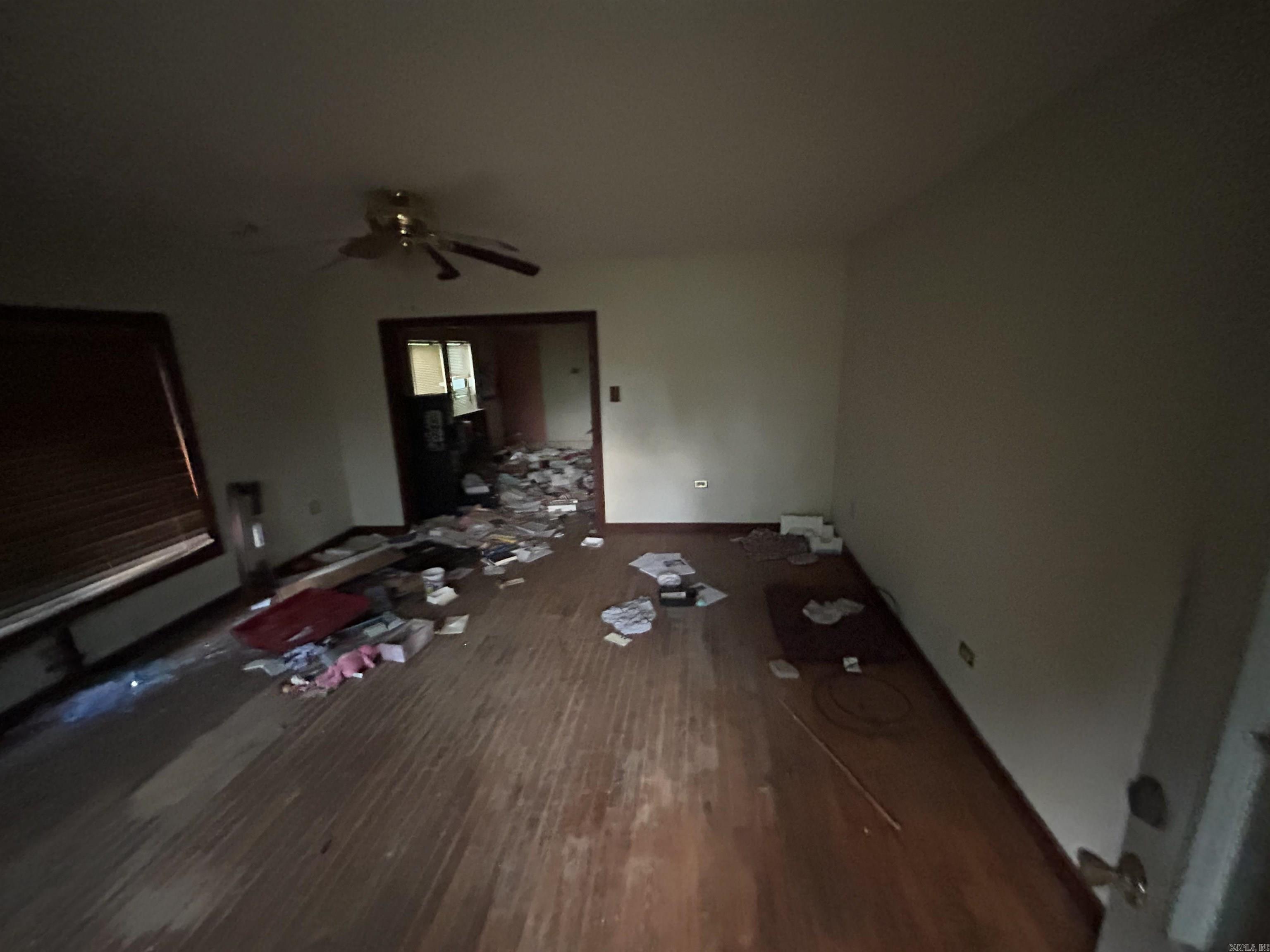 519 SW 4TH  England, AR