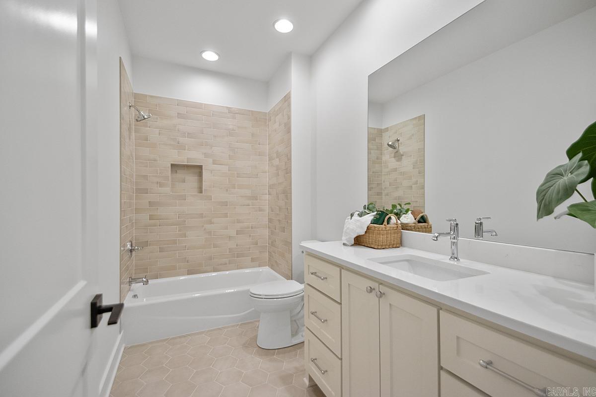 121 Belles Fleurs Blvd.  Little Rock, AR