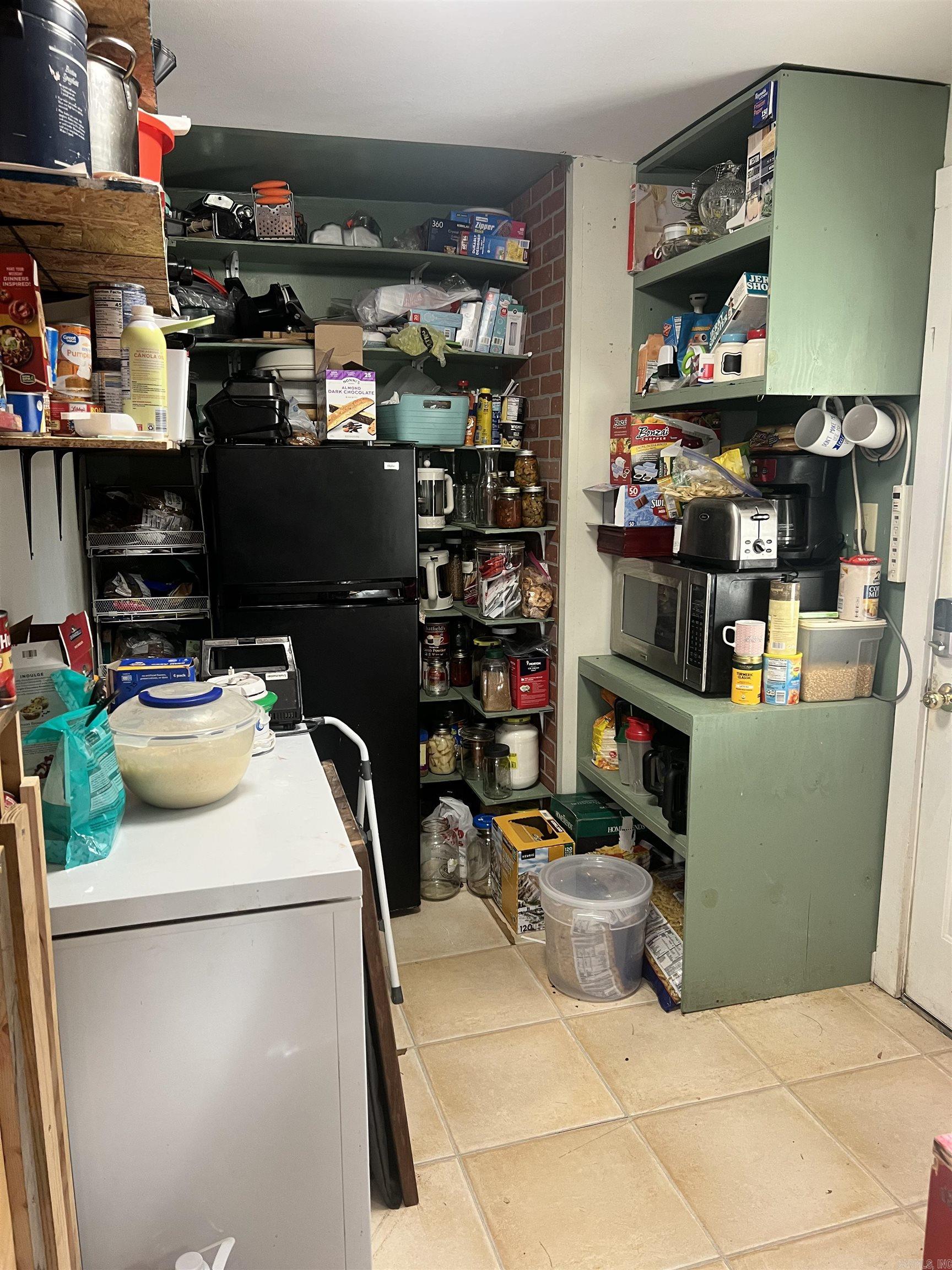 10040 N AR 31  Lonoke, AR