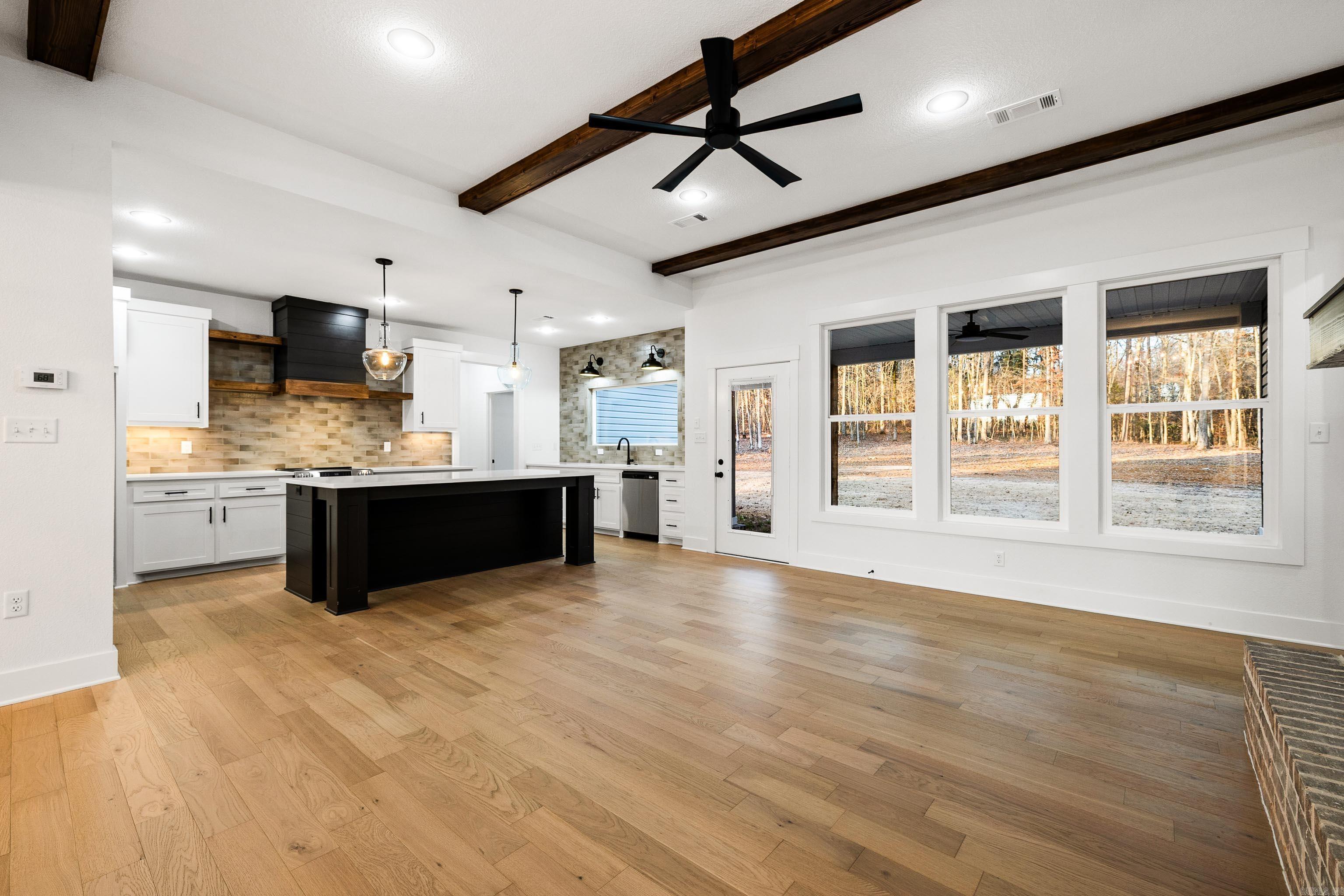 10352 Narrows  Benton, AR