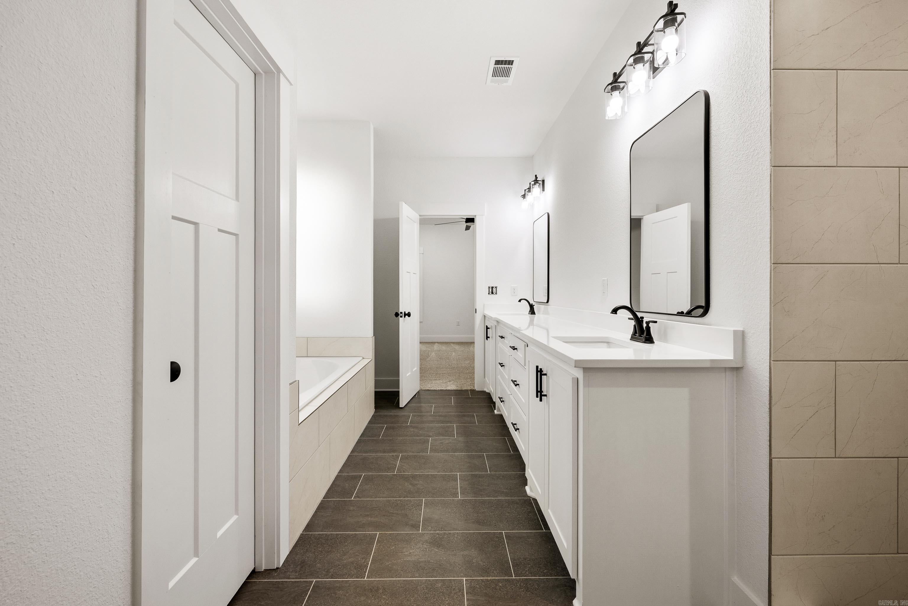 10352 Narrows  Benton, AR