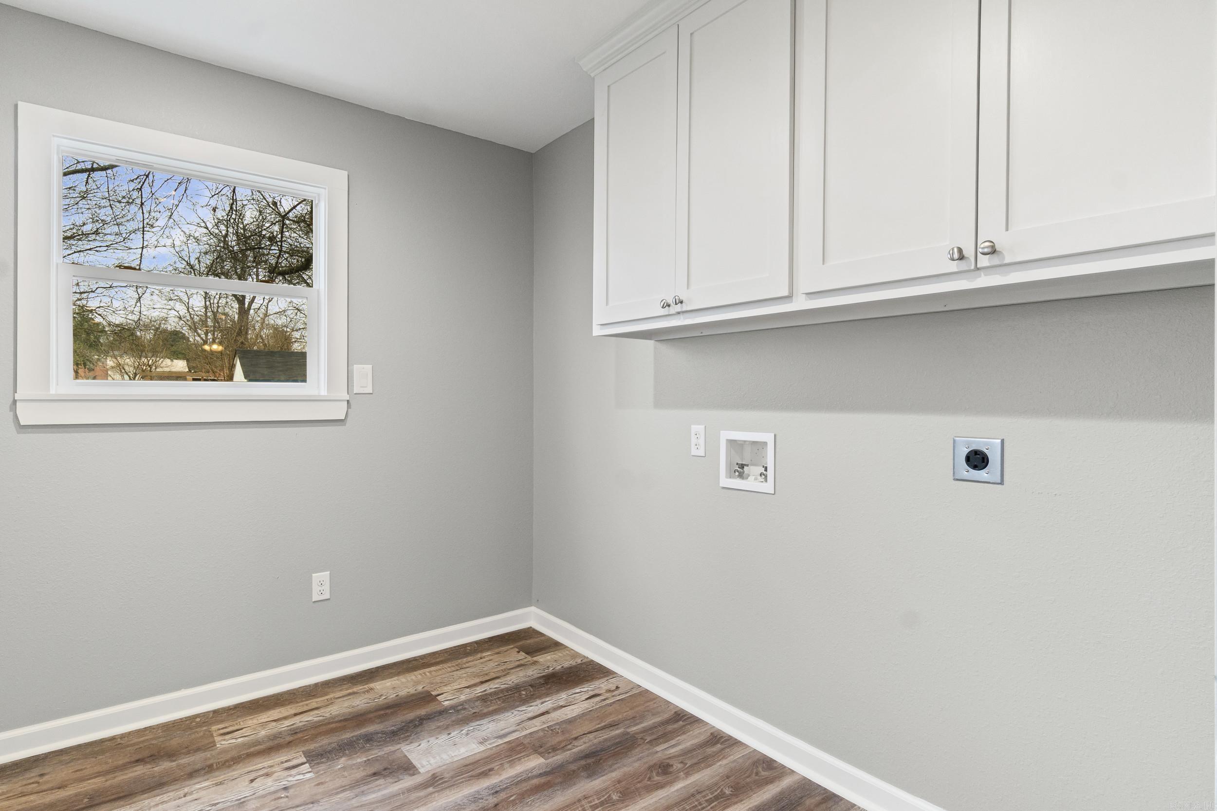 305 N Elm St.  Bald Knob, AR