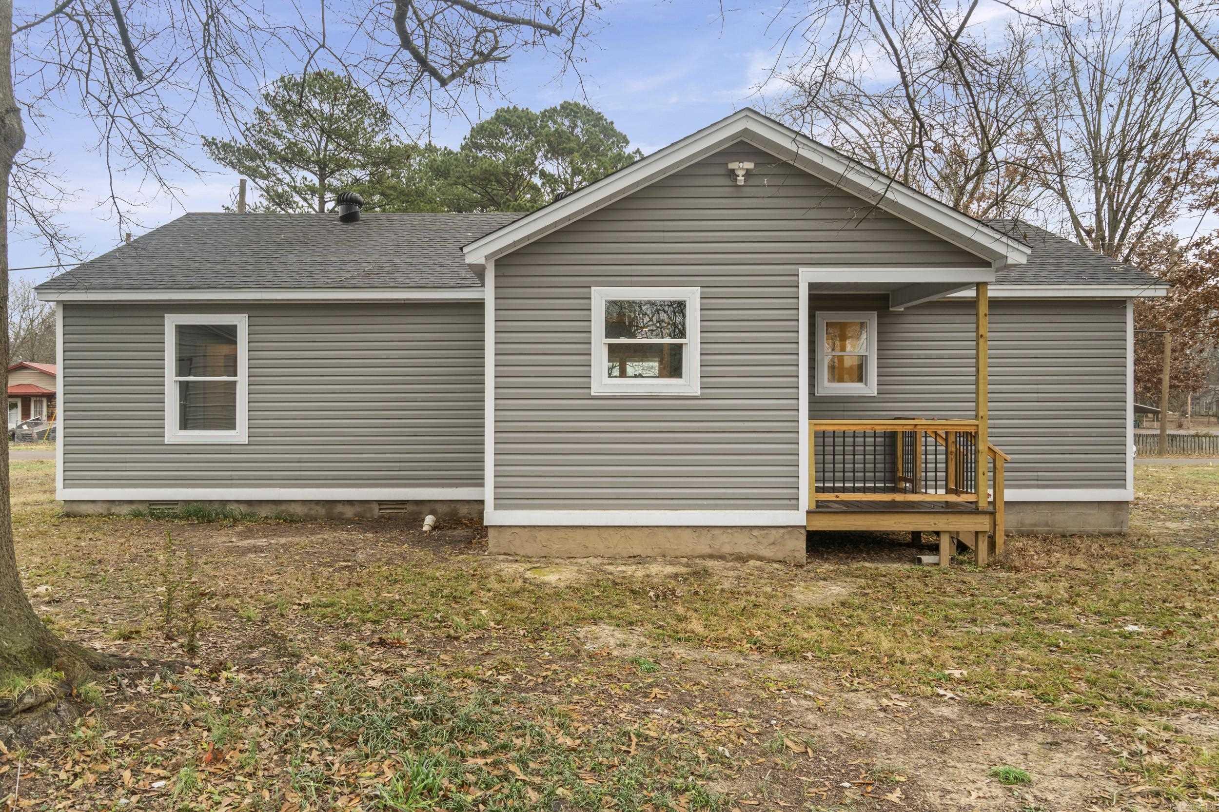 305 N Elm St.  Bald Knob, AR