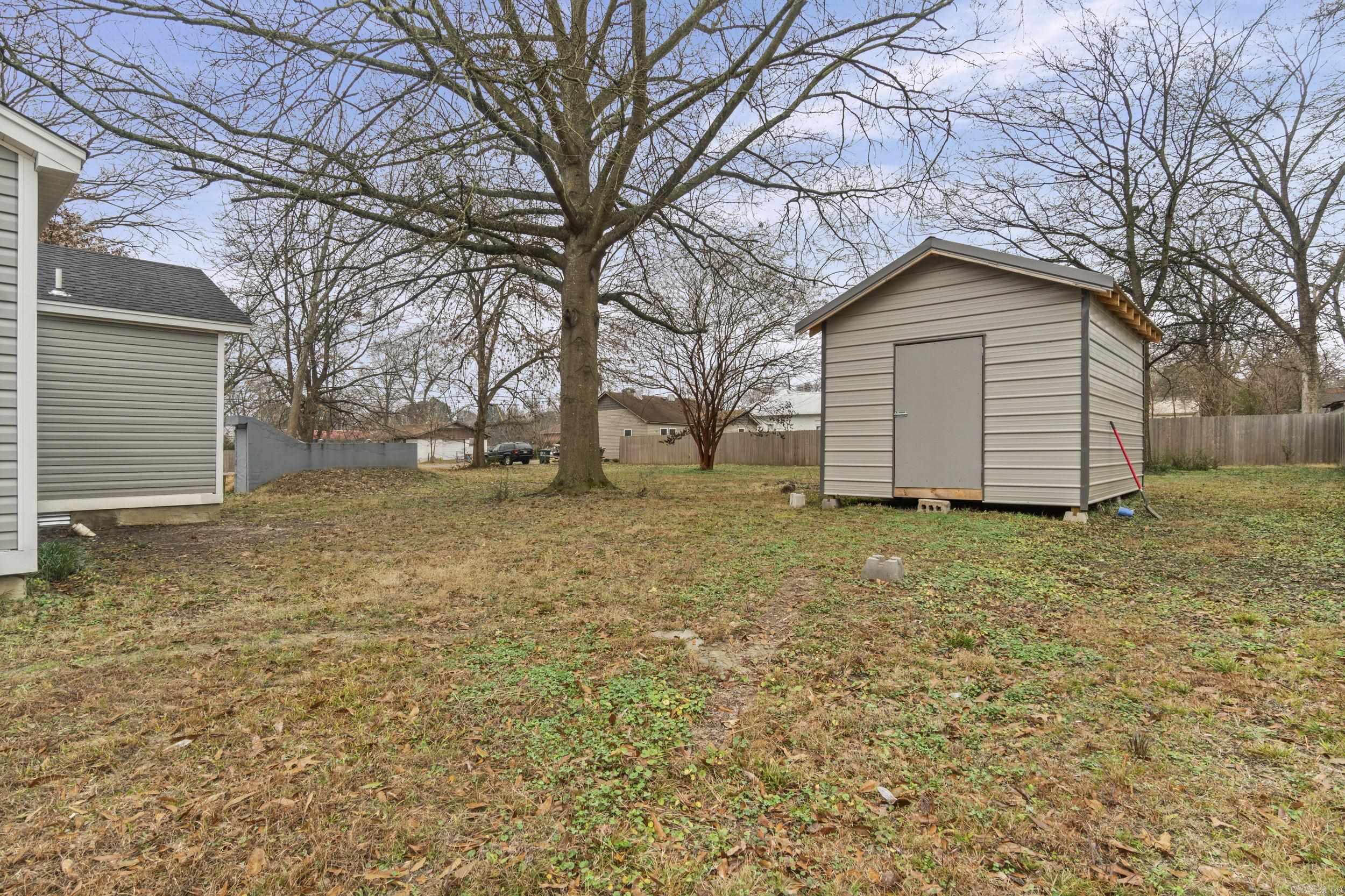 305 N Elm St.  Bald Knob, AR