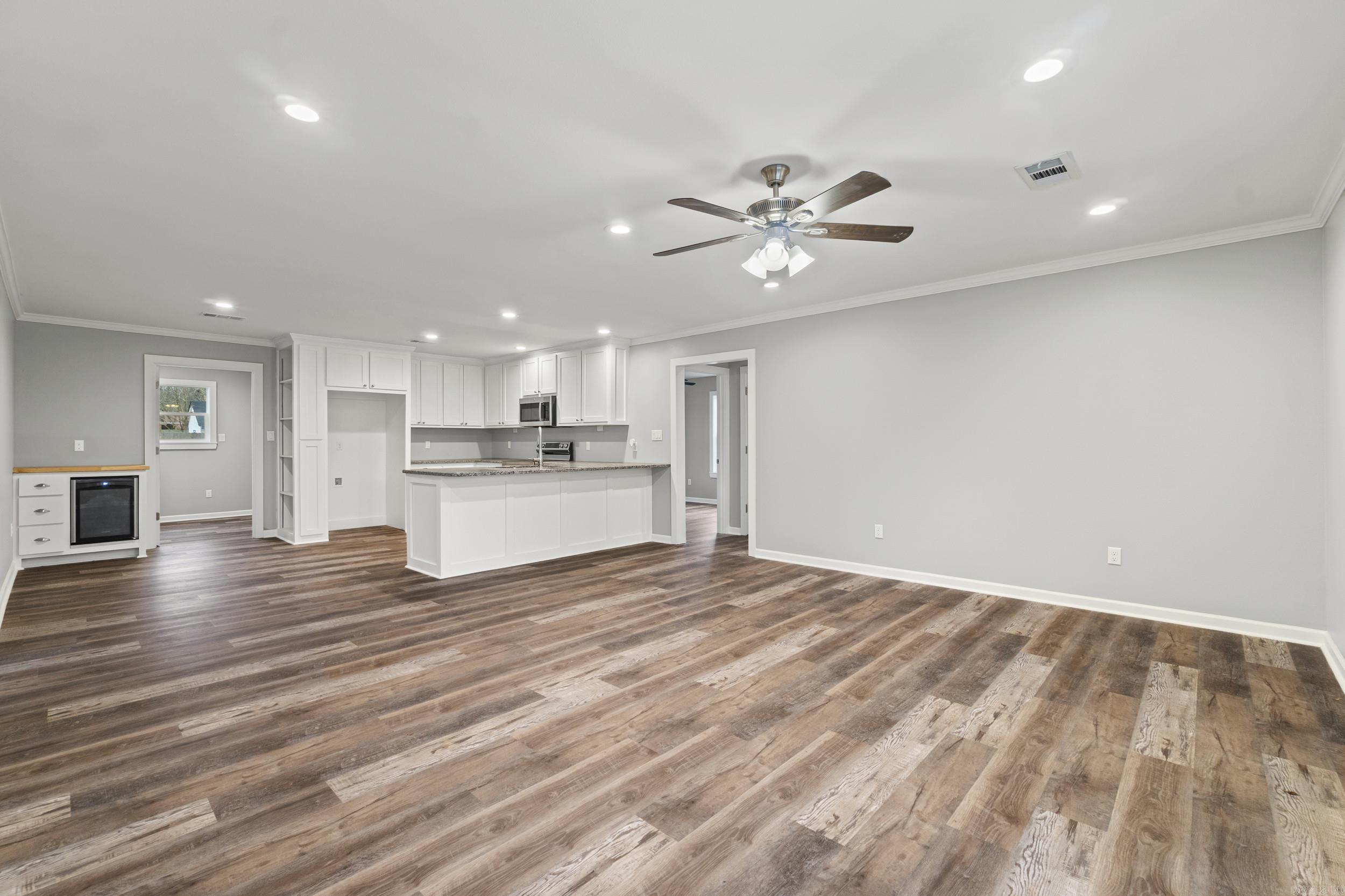 305 N Elm St.  Bald Knob, AR