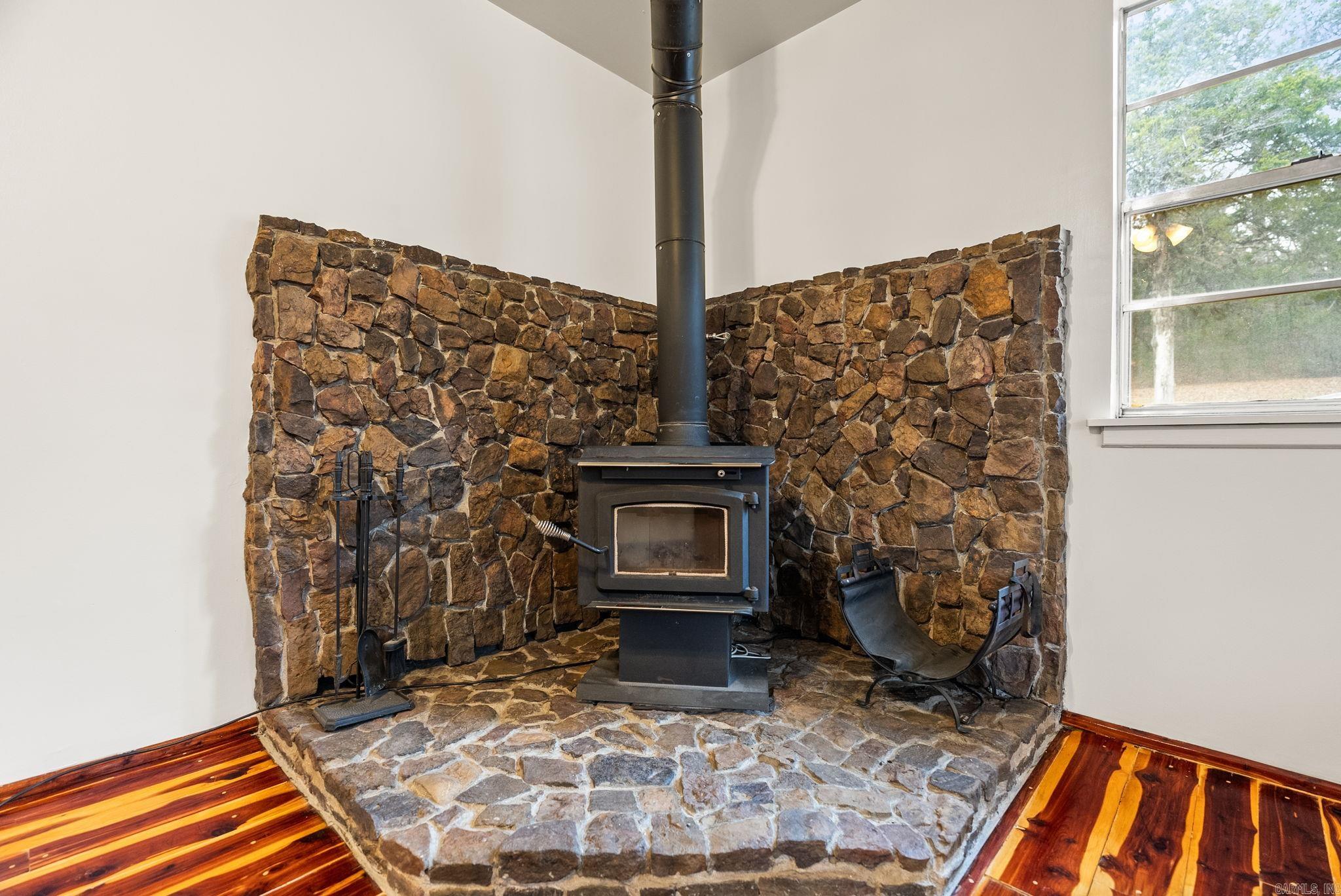 101 E Mourot  Plumerville, AR