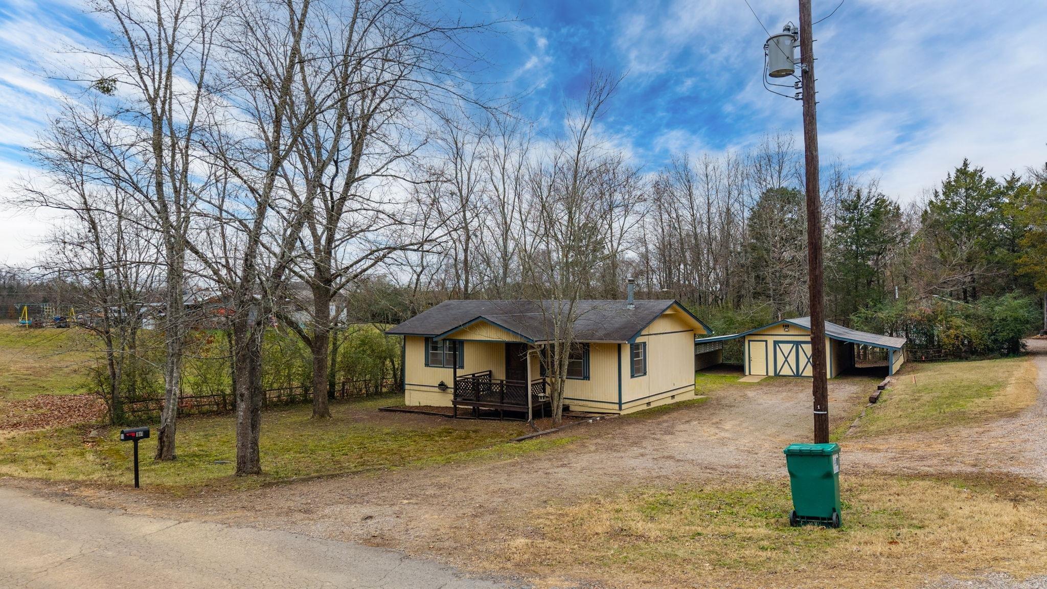 101 E Mourot  Plumerville, AR