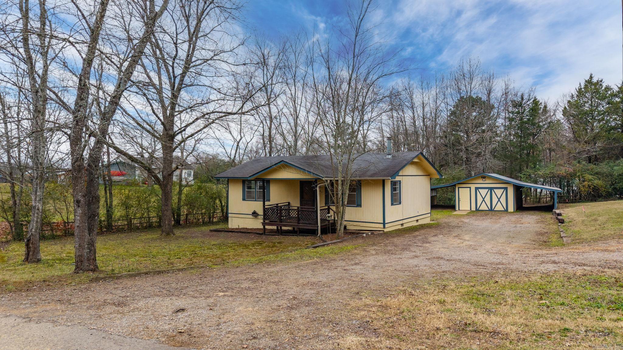 101 E Mourot  Plumerville, AR