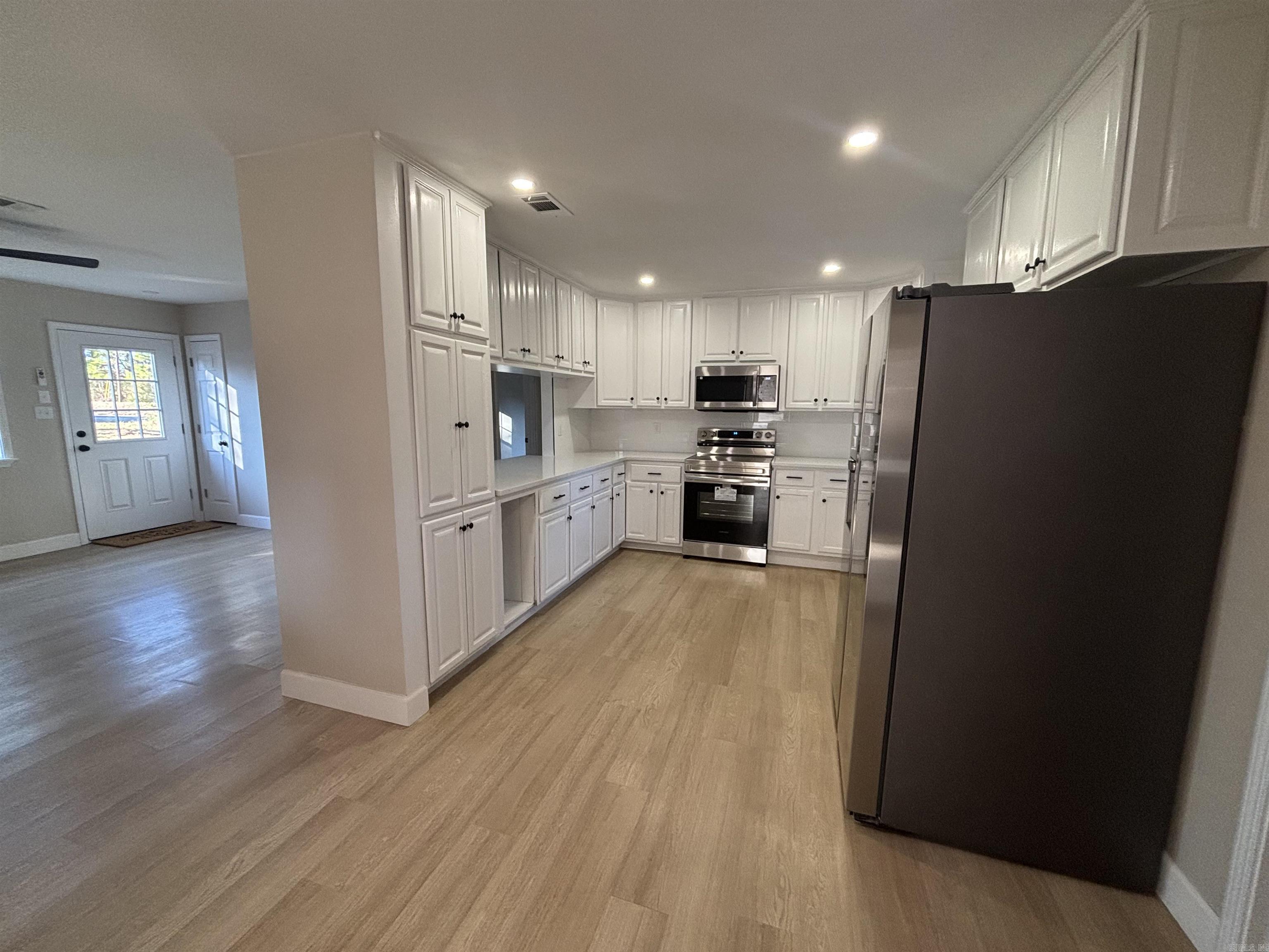 911 Highway 258 Bald Knob, AR 72010