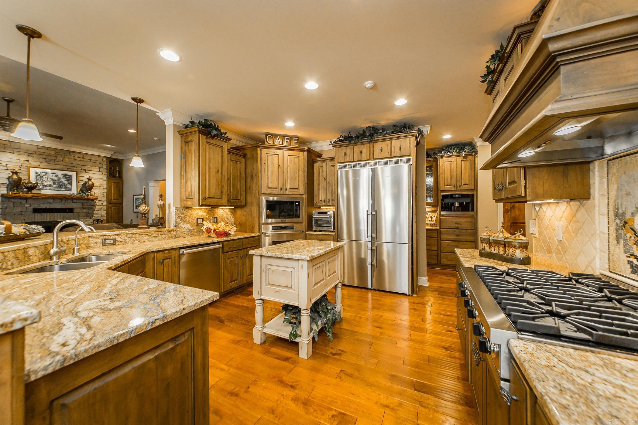 405 Grand Isle  Fairfield Bay, AR