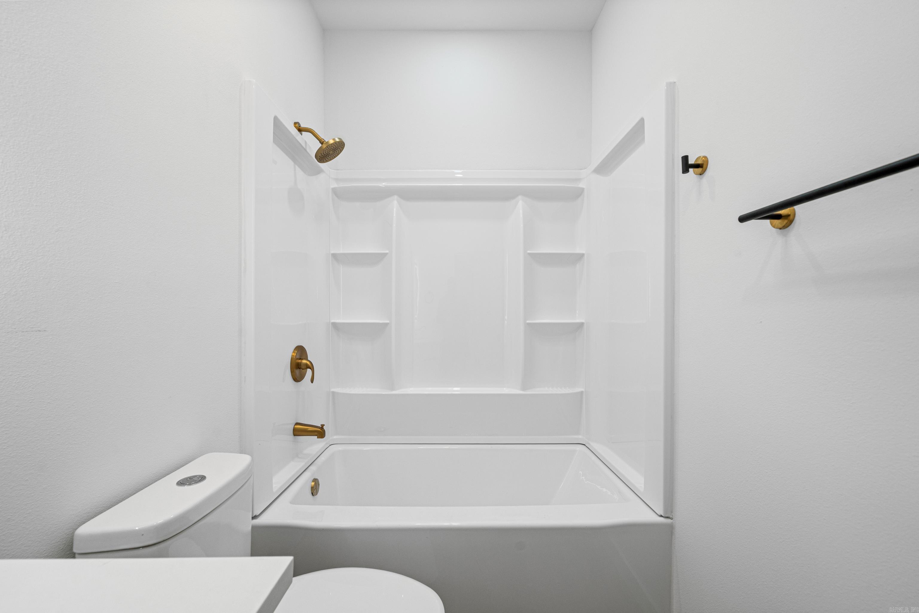 325 W Mill Street  Malvern, AR