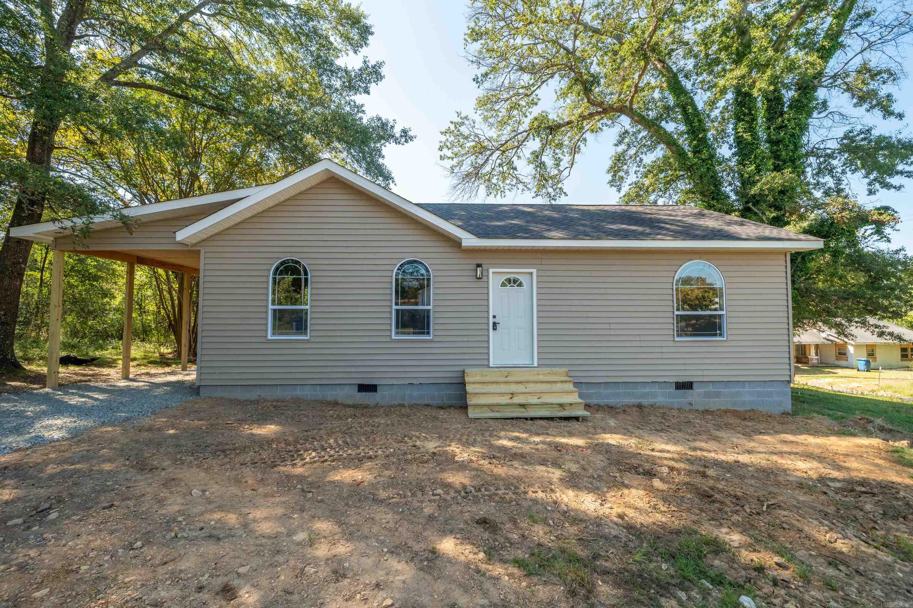 325 W Mill Street  Malvern, AR