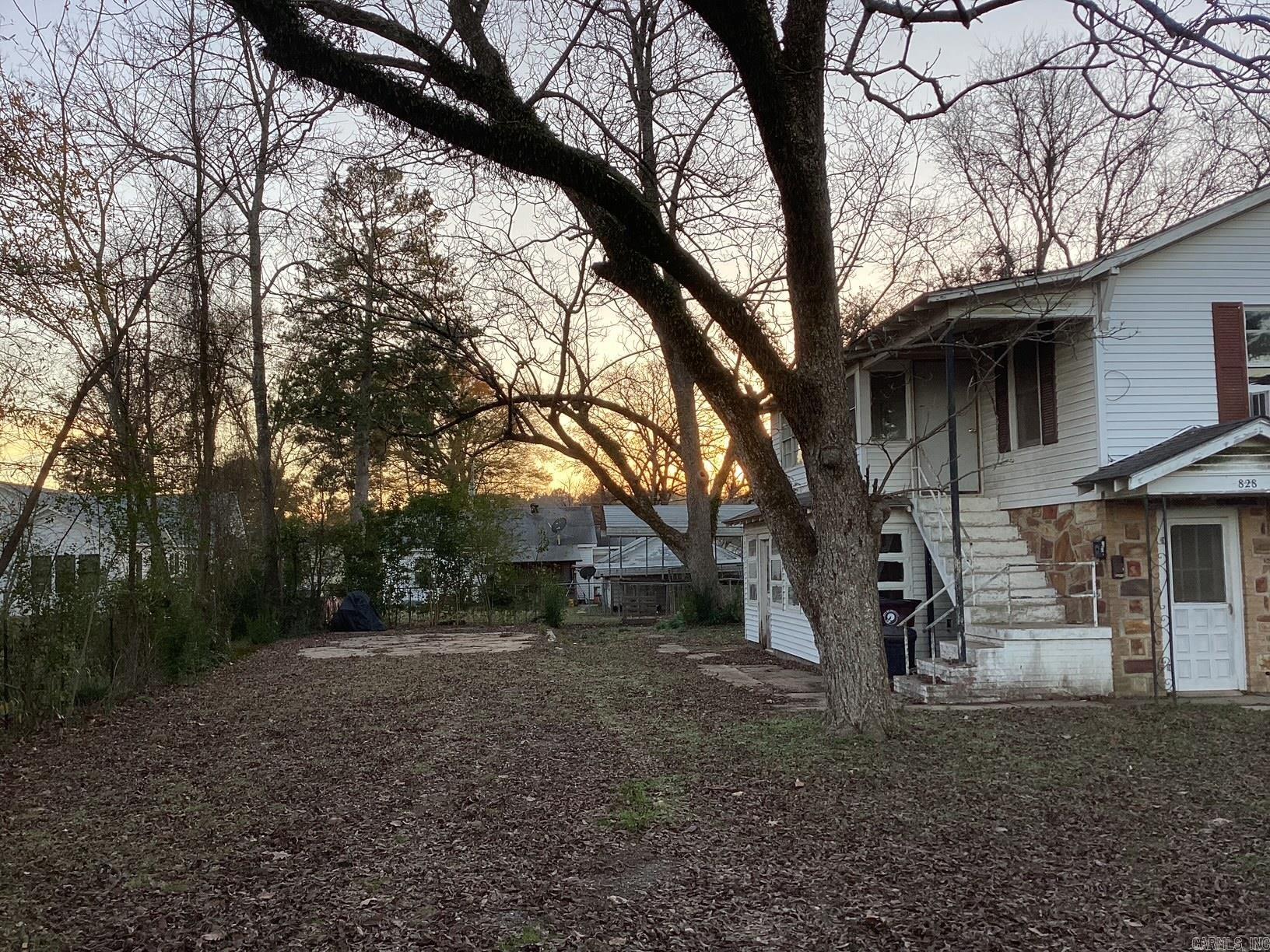 828 East Main St  Prescott, AR