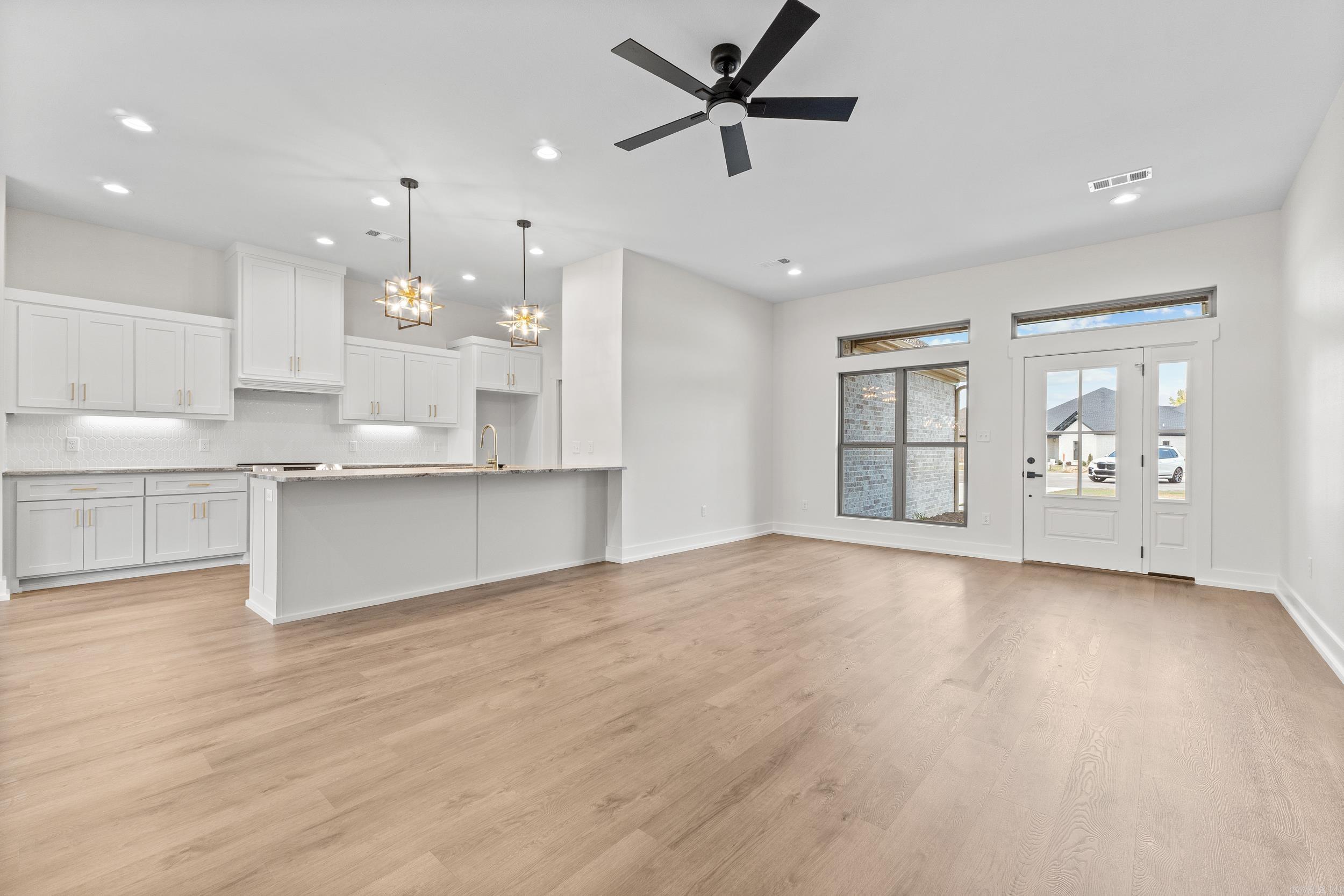 12 Morning Sun  Greenbrier, AR