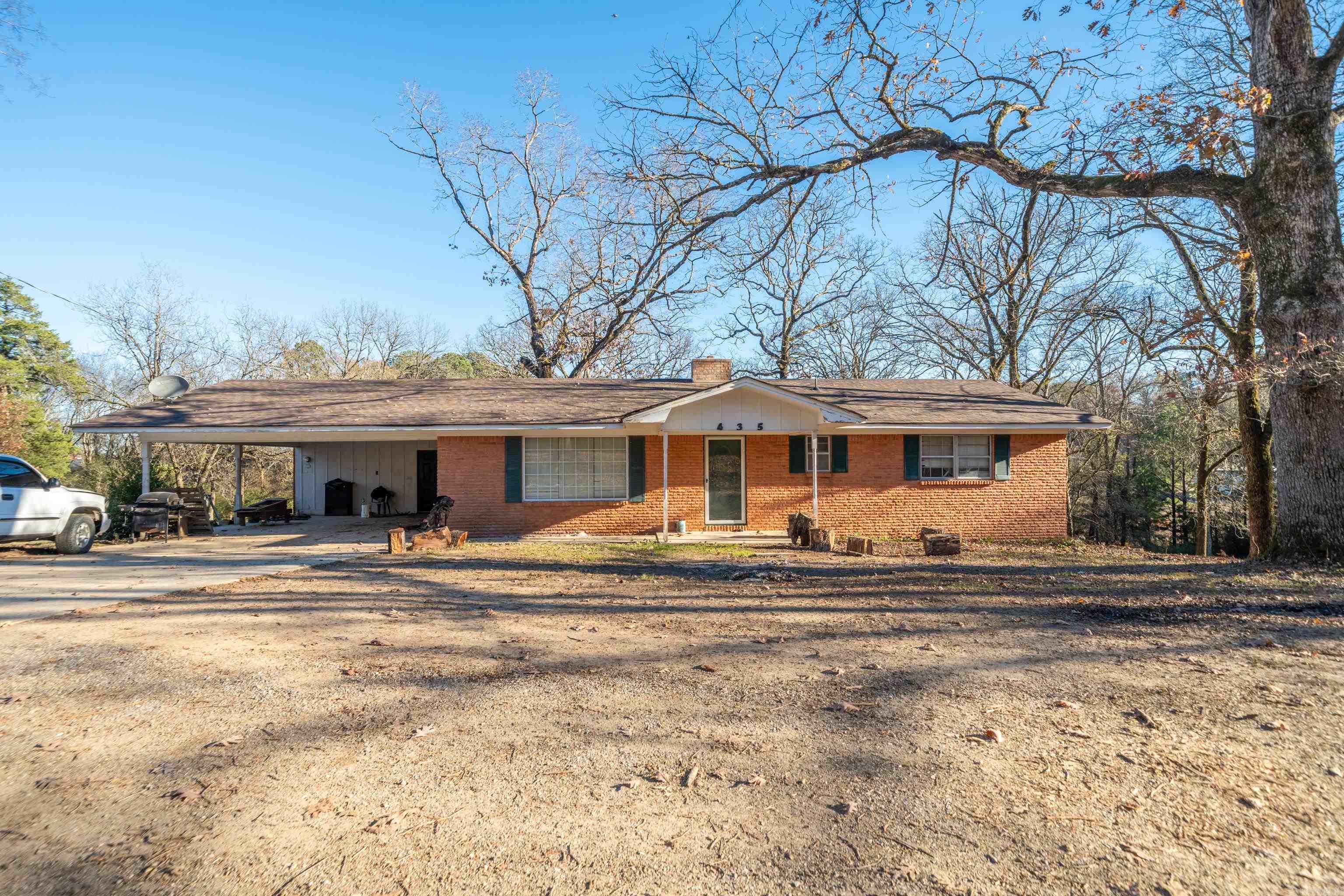 435 Marion Anderson Hot Springs, AR 71913-0000