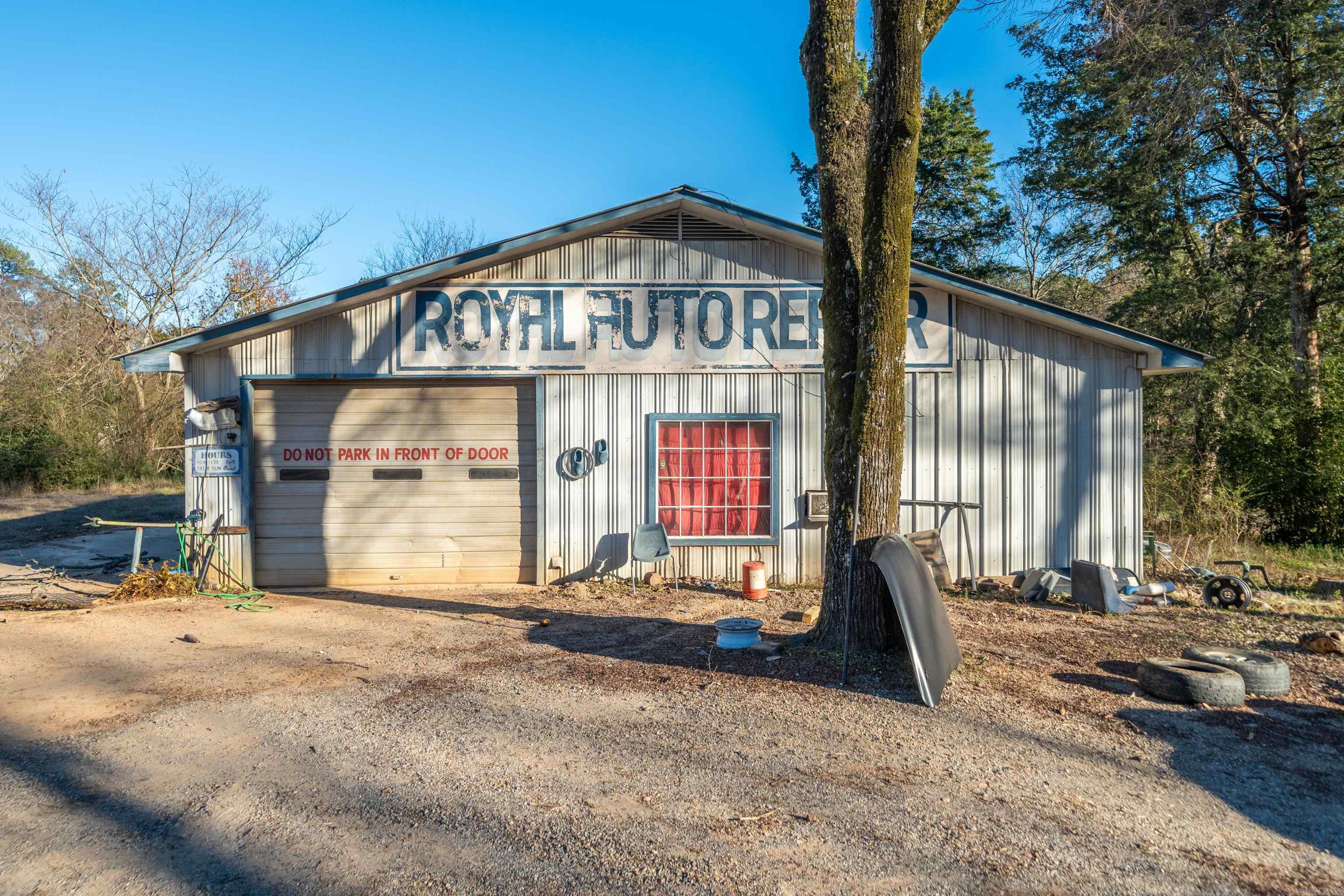 435 Marion Anderson Hot Springs, AR 71913-0000