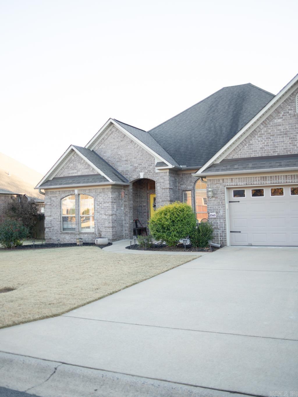 2565 Forest Vw  Conway, AR