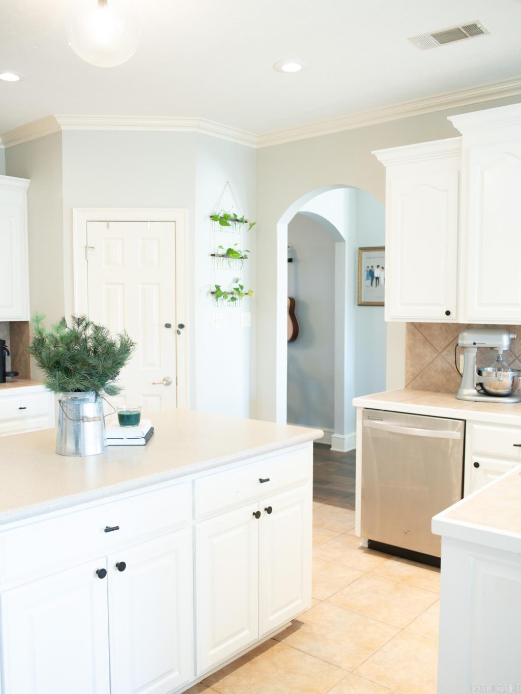 2565 Forest Vw  Conway, AR