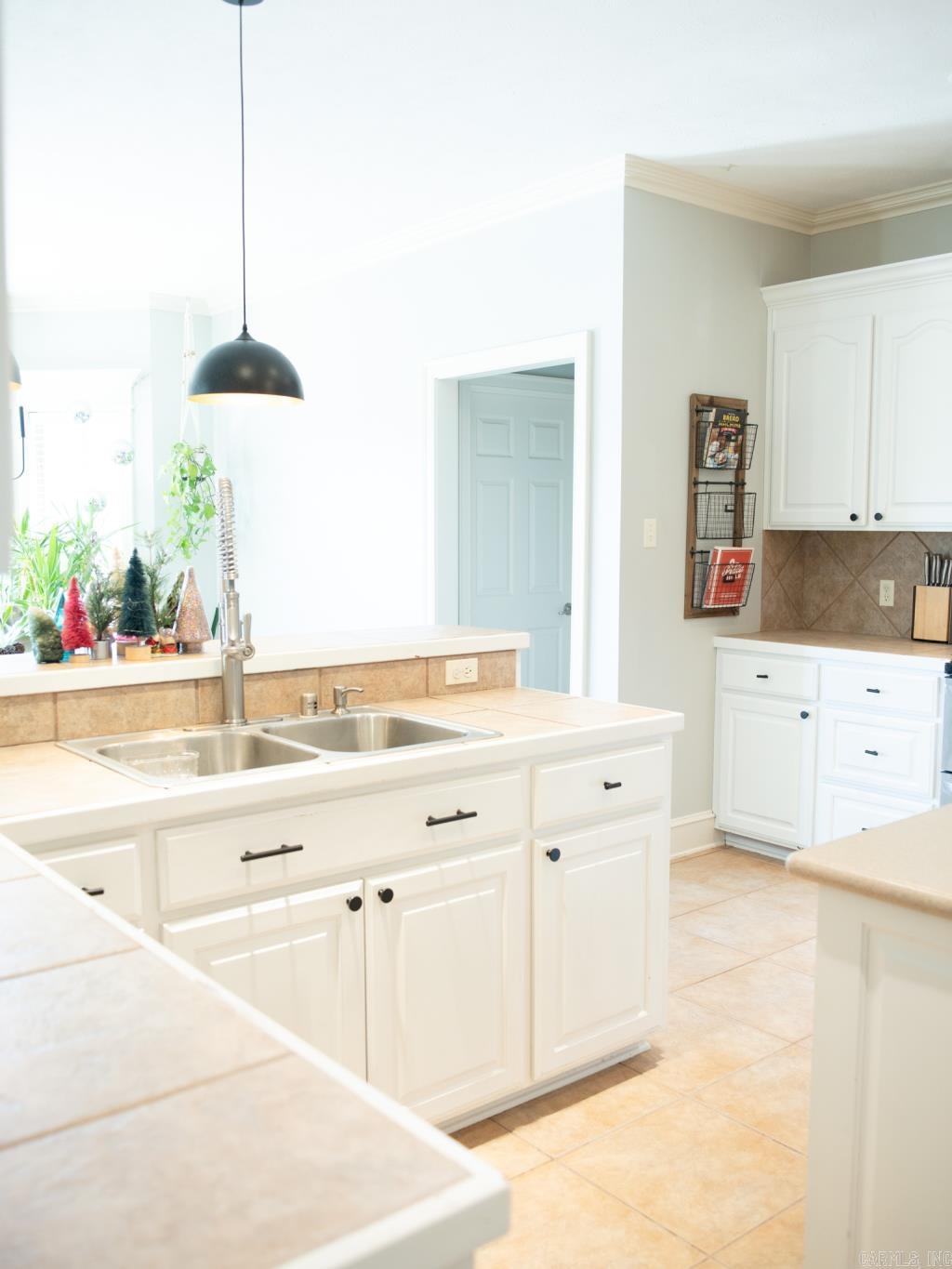 2565 Forest Vw  Conway, AR