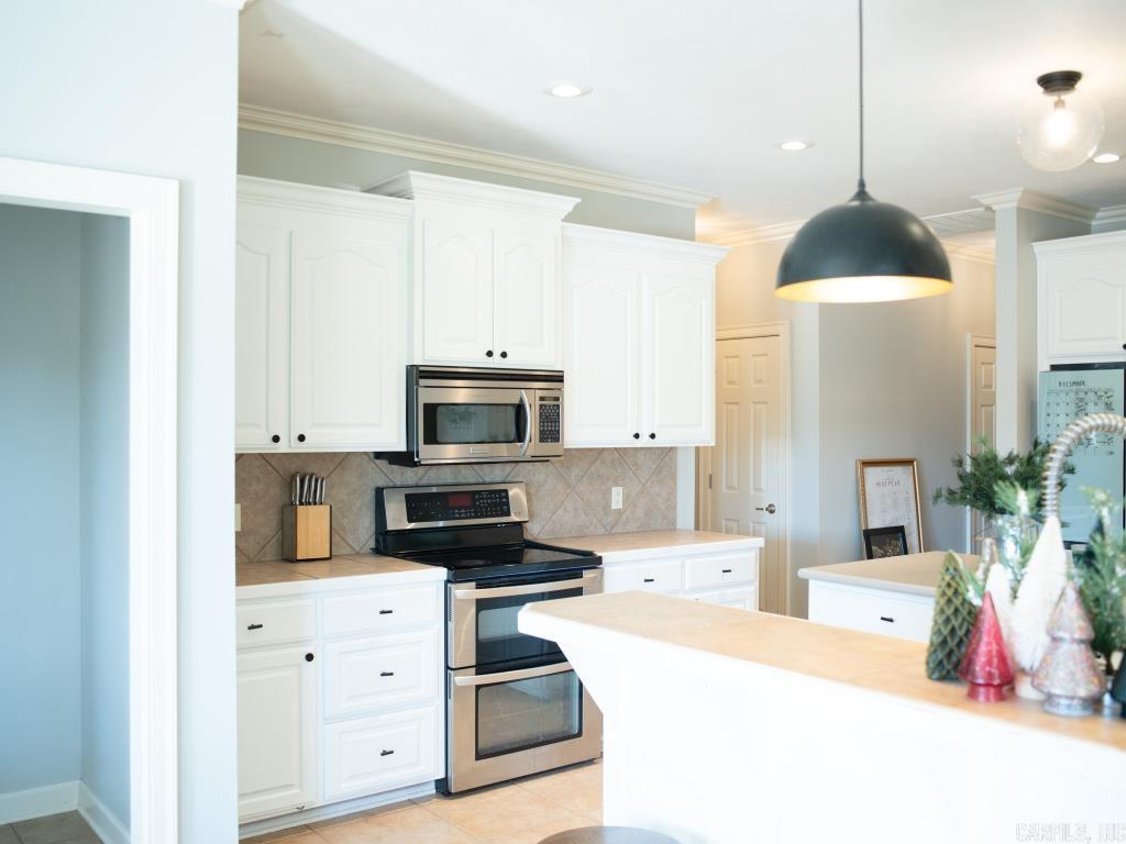 2565 Forest Vw  Conway, AR