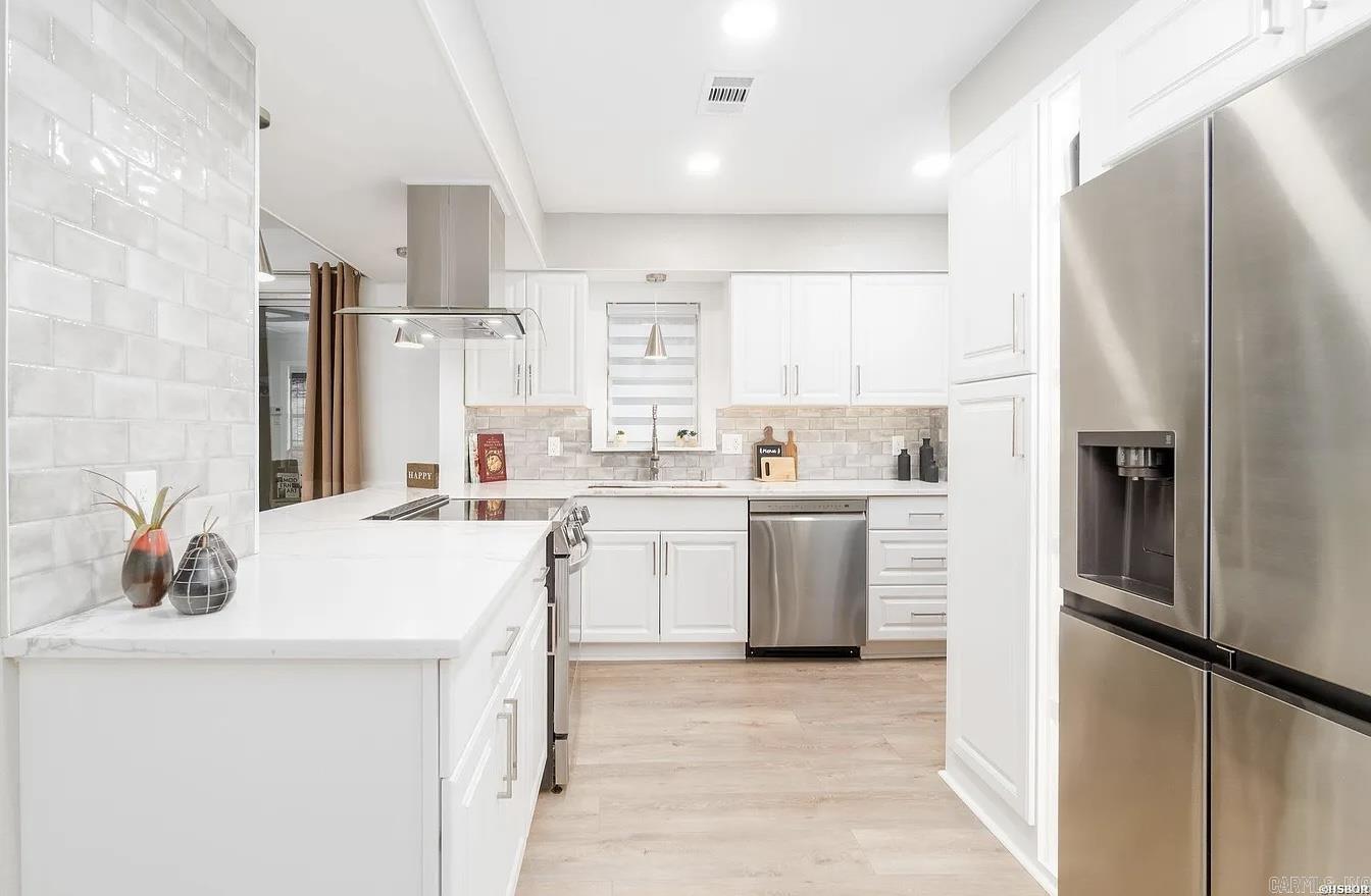 105 Carney  Hot Springs National Park, AR