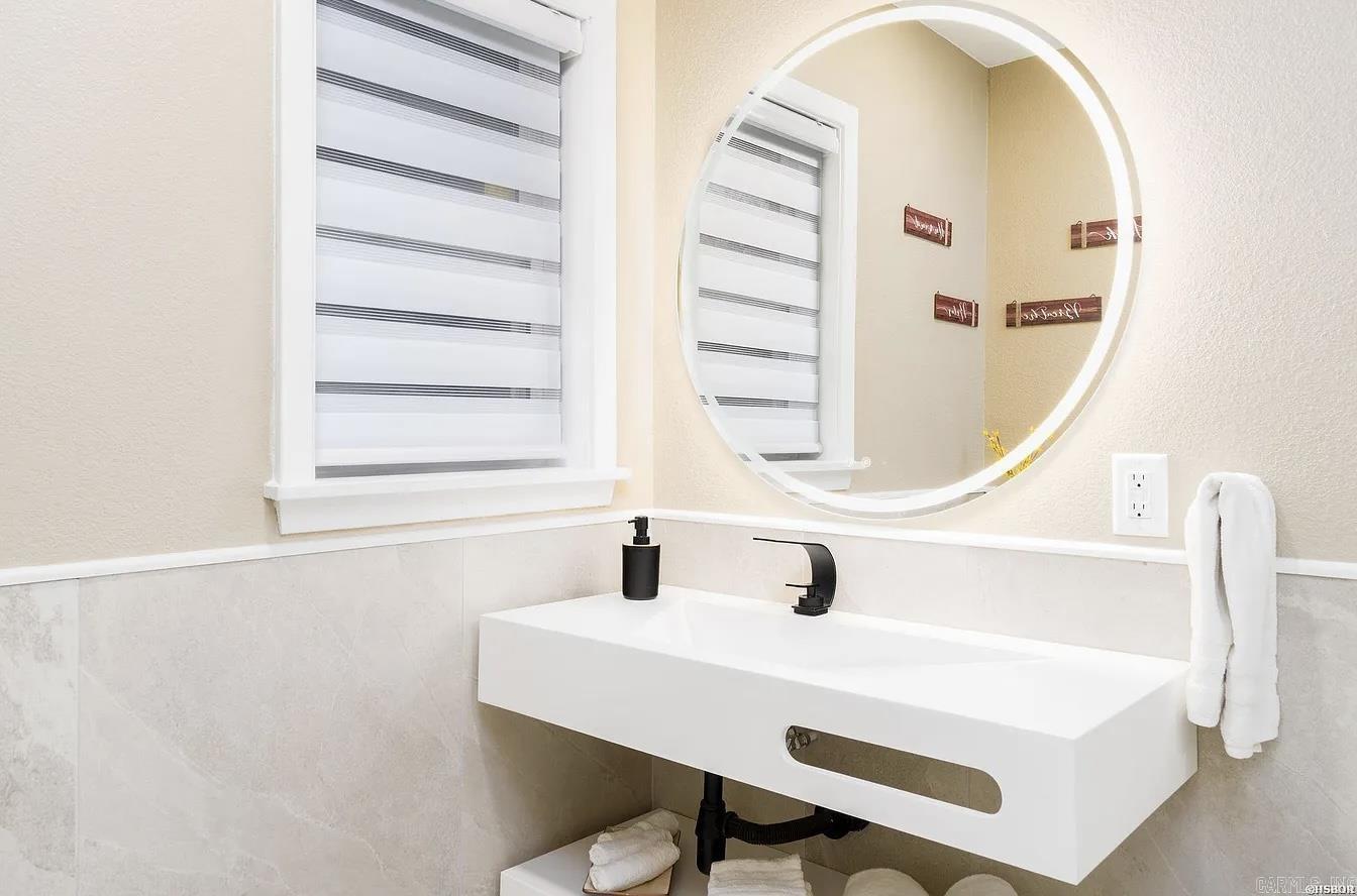 105 Carney  Hot Springs National Park, AR