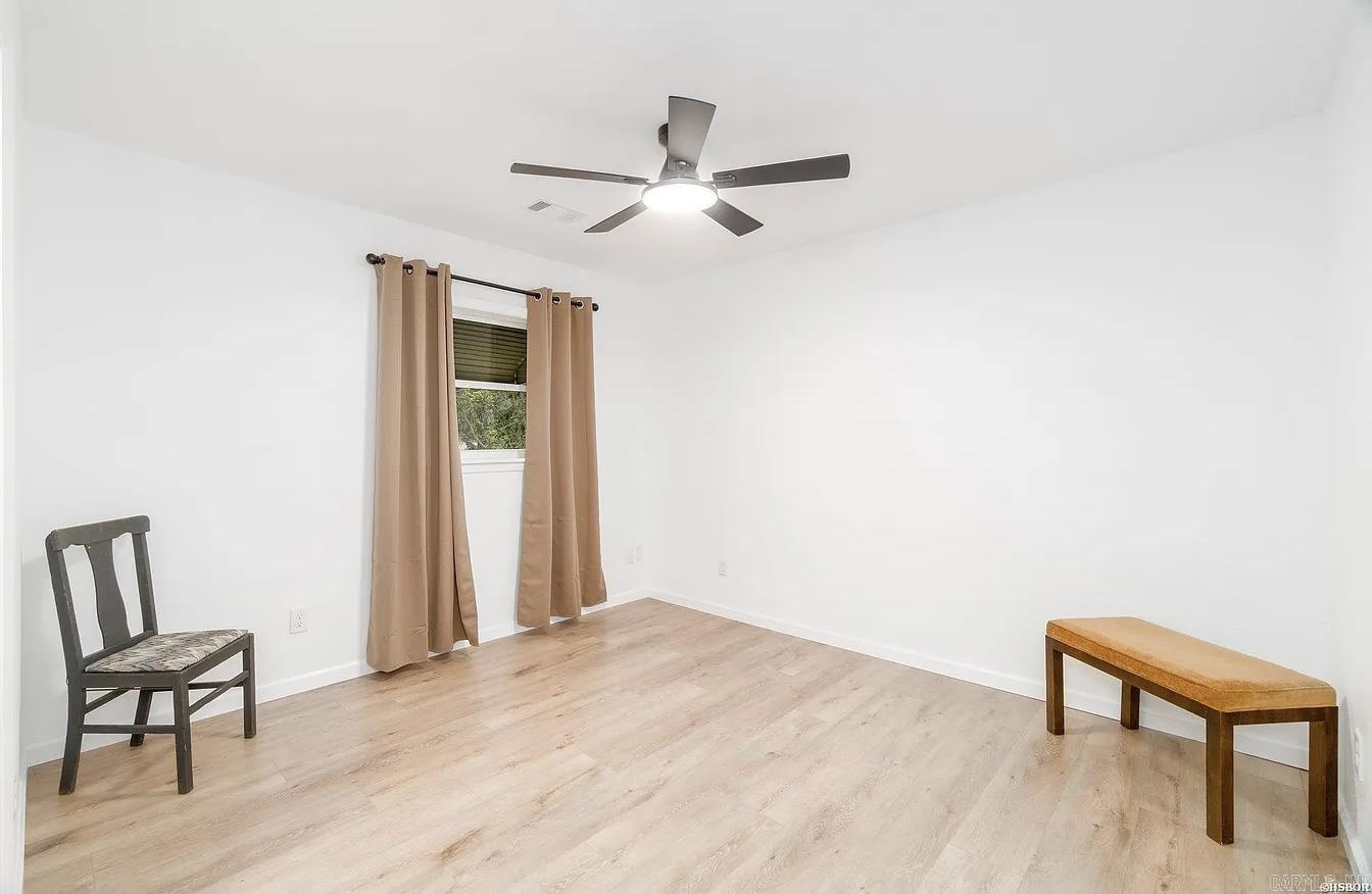 105 Carney  Hot Springs National Park, AR