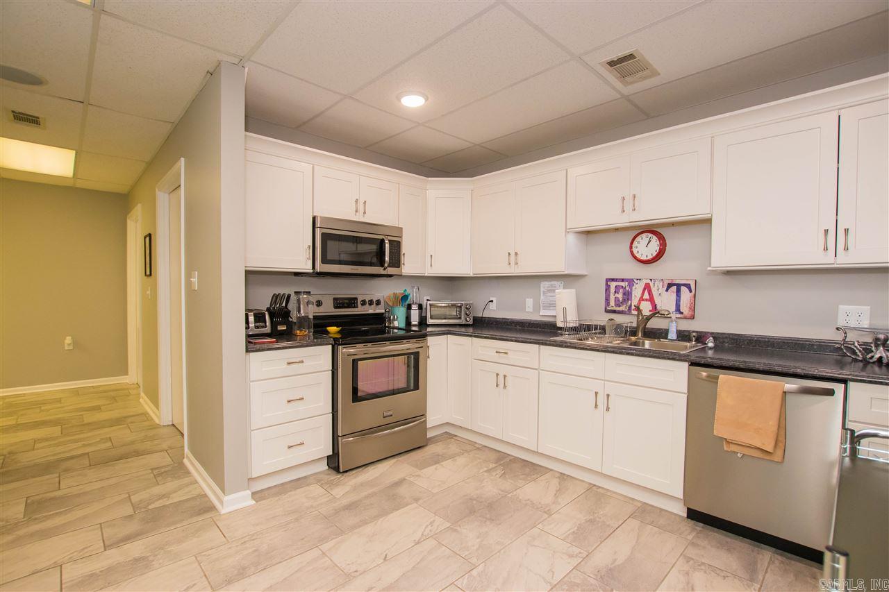 2408 Phillips Suite B Jonesboro, AR