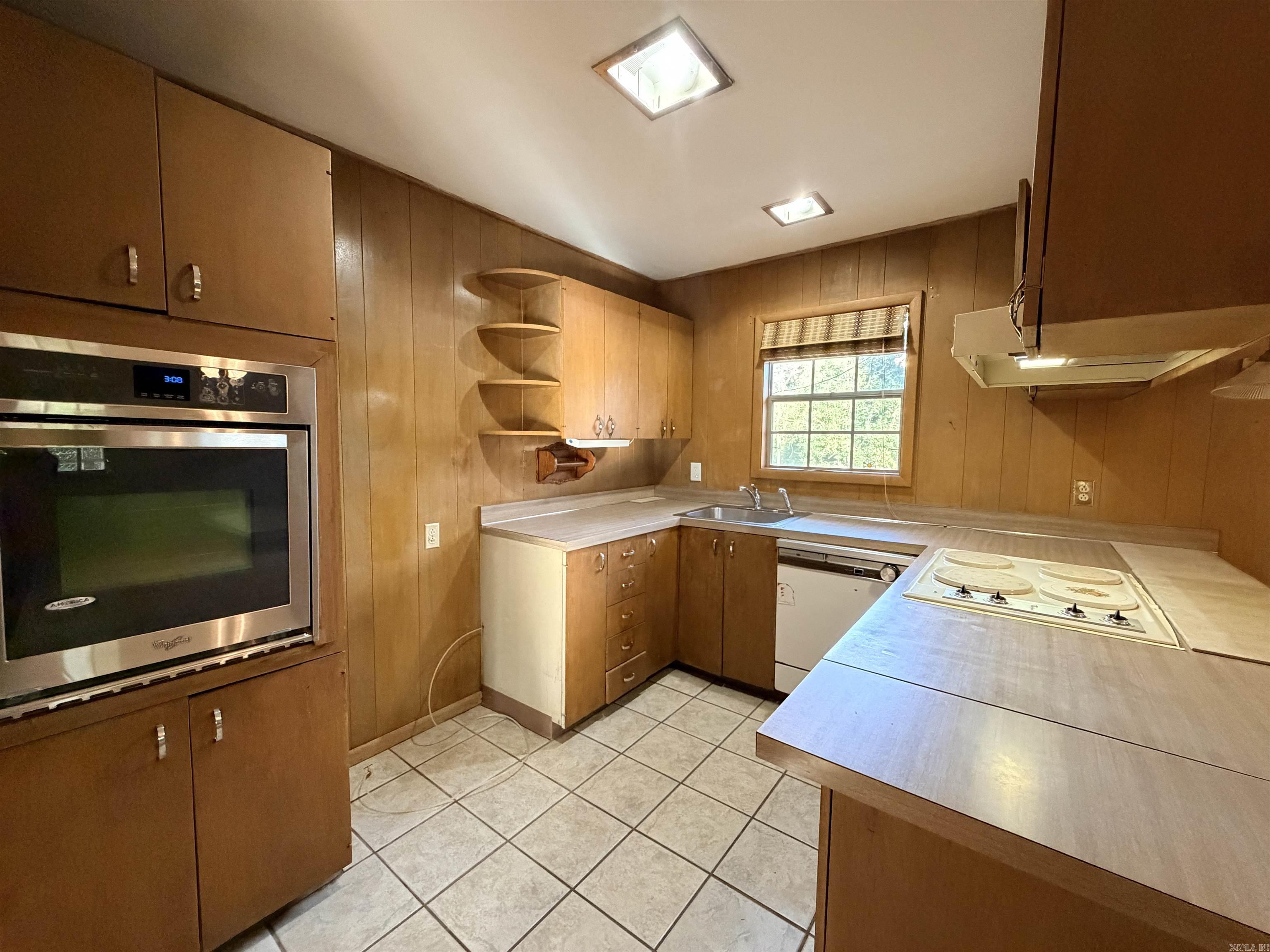 5 Delray Drive  Little Rock, AR