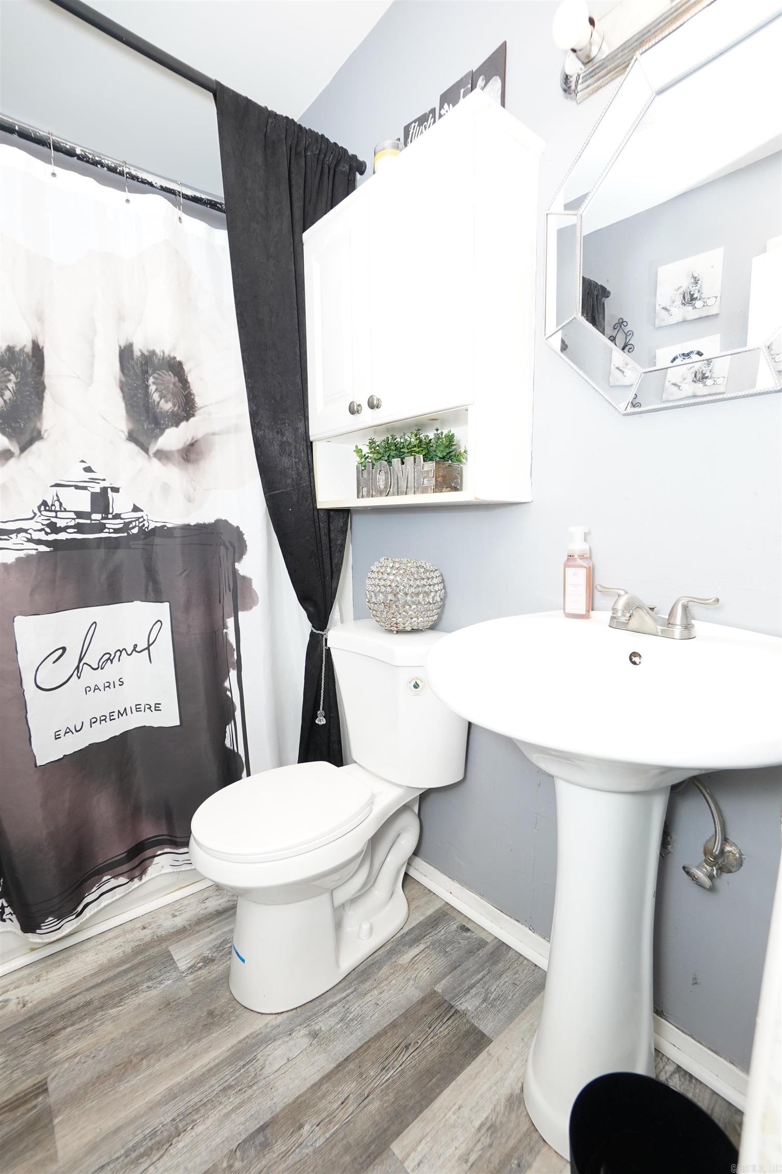 8500 Winston  Little Rock, AR