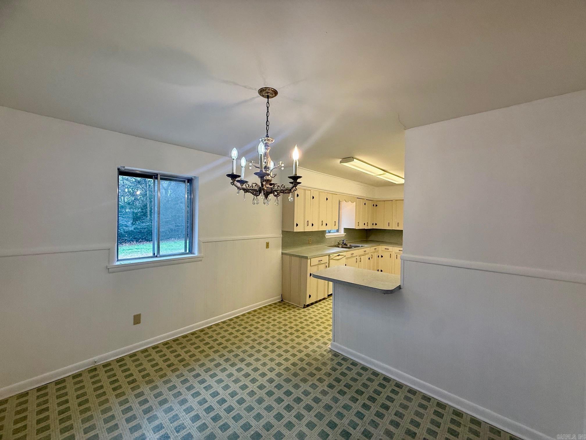 6911 W 42nd  Little Rock, AR