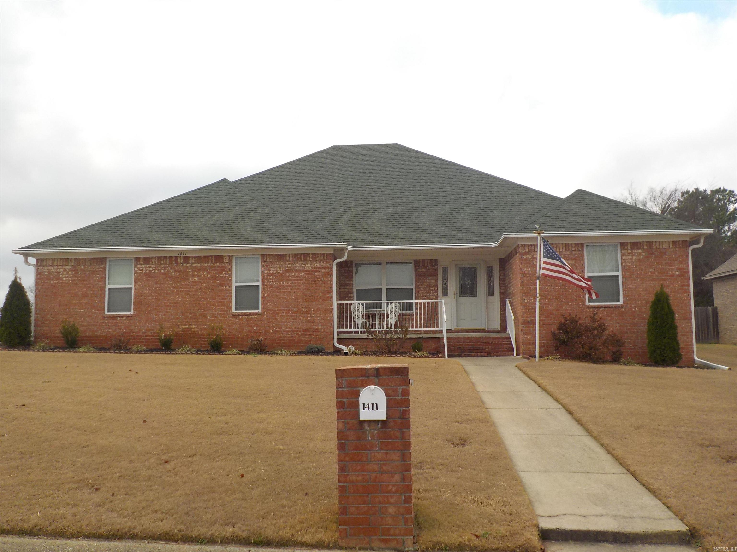 1411 Sydney Street Searcy, AR 72143