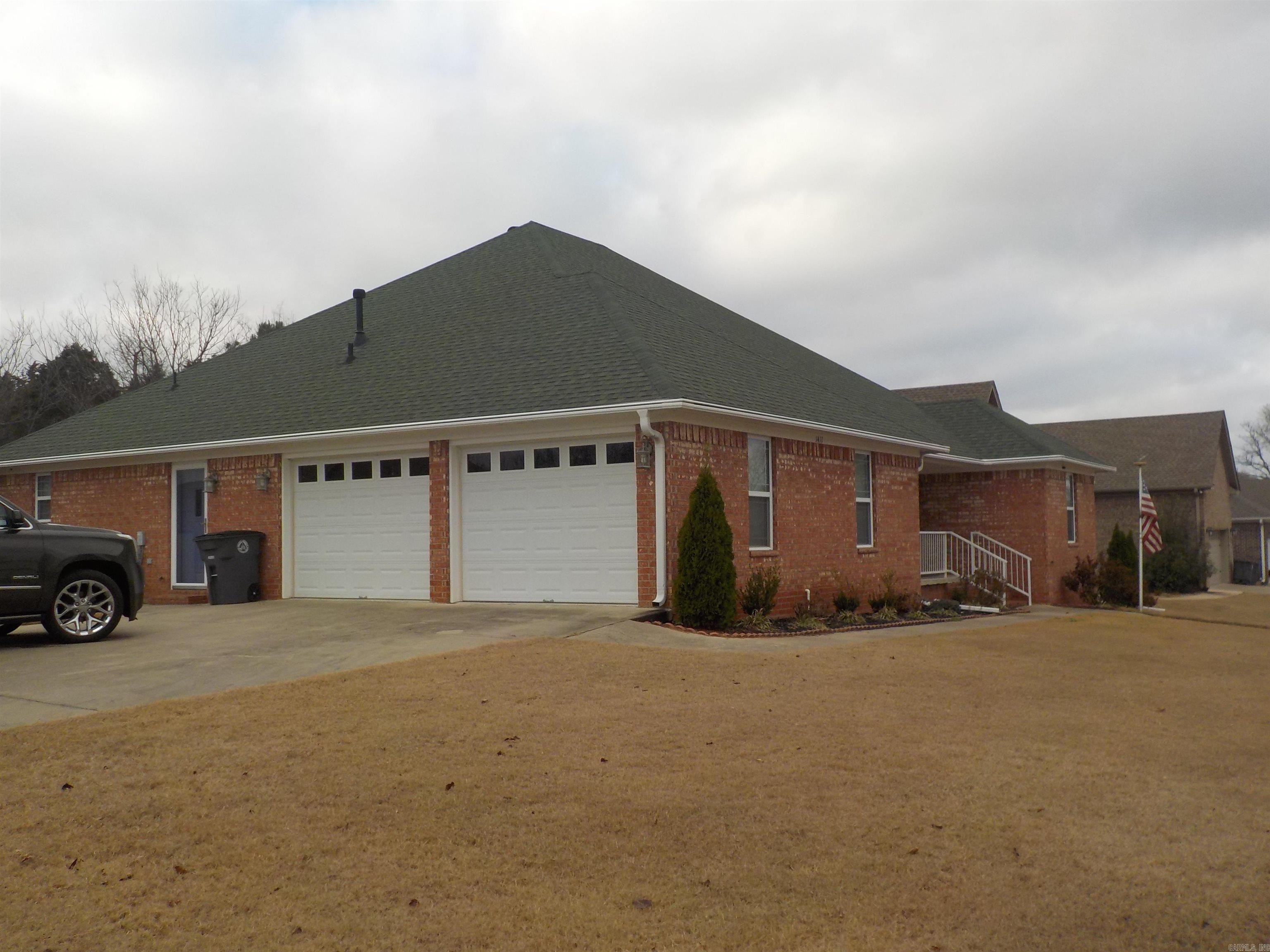 1411 Sydney Street Searcy, AR 72143