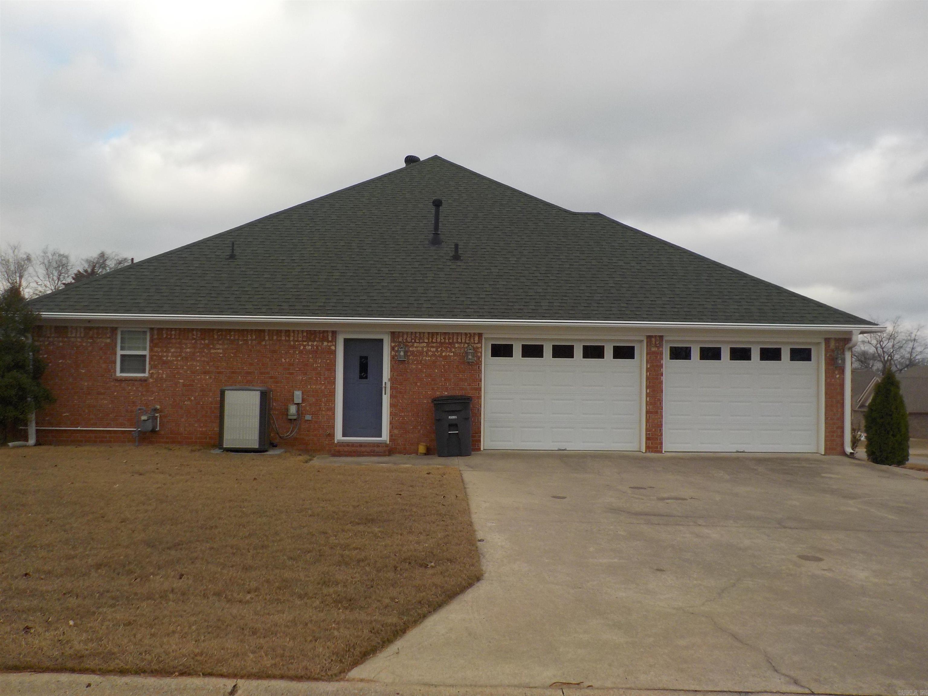 1411 Sydney Street Searcy, AR 72143