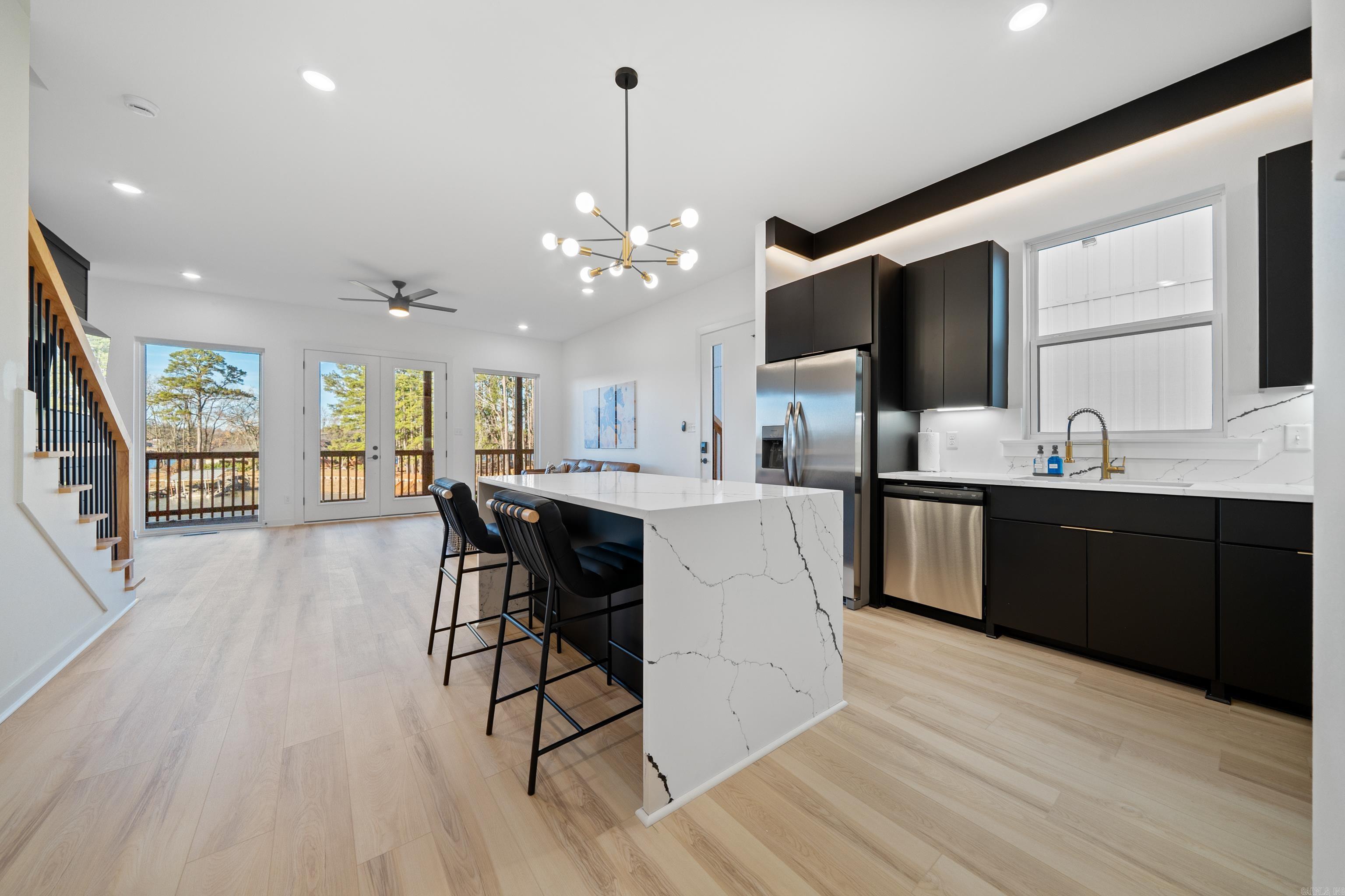 535 Northshore  Hot Springs, AR