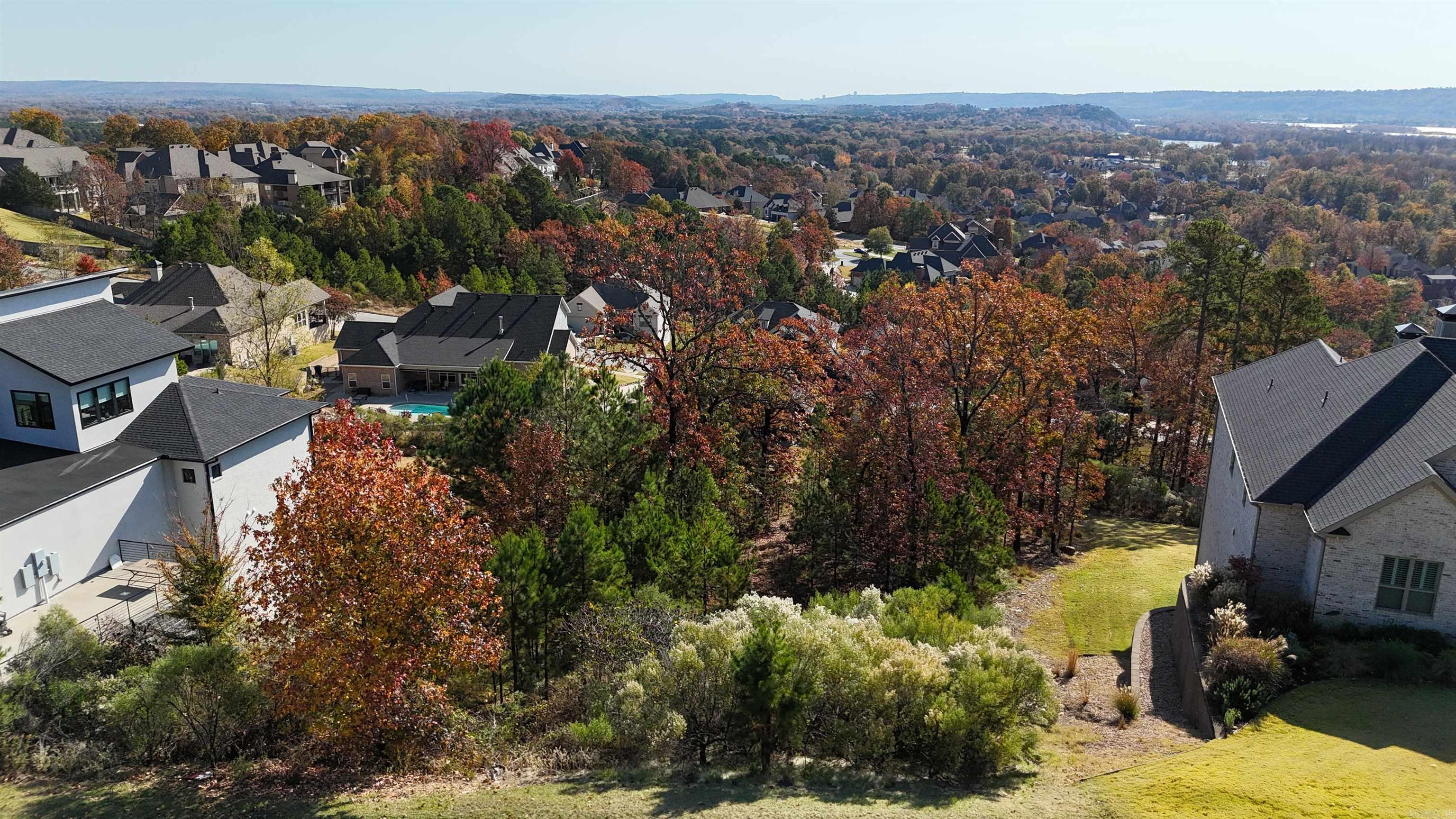 163 Manitou Dr.  Maumelle, AR