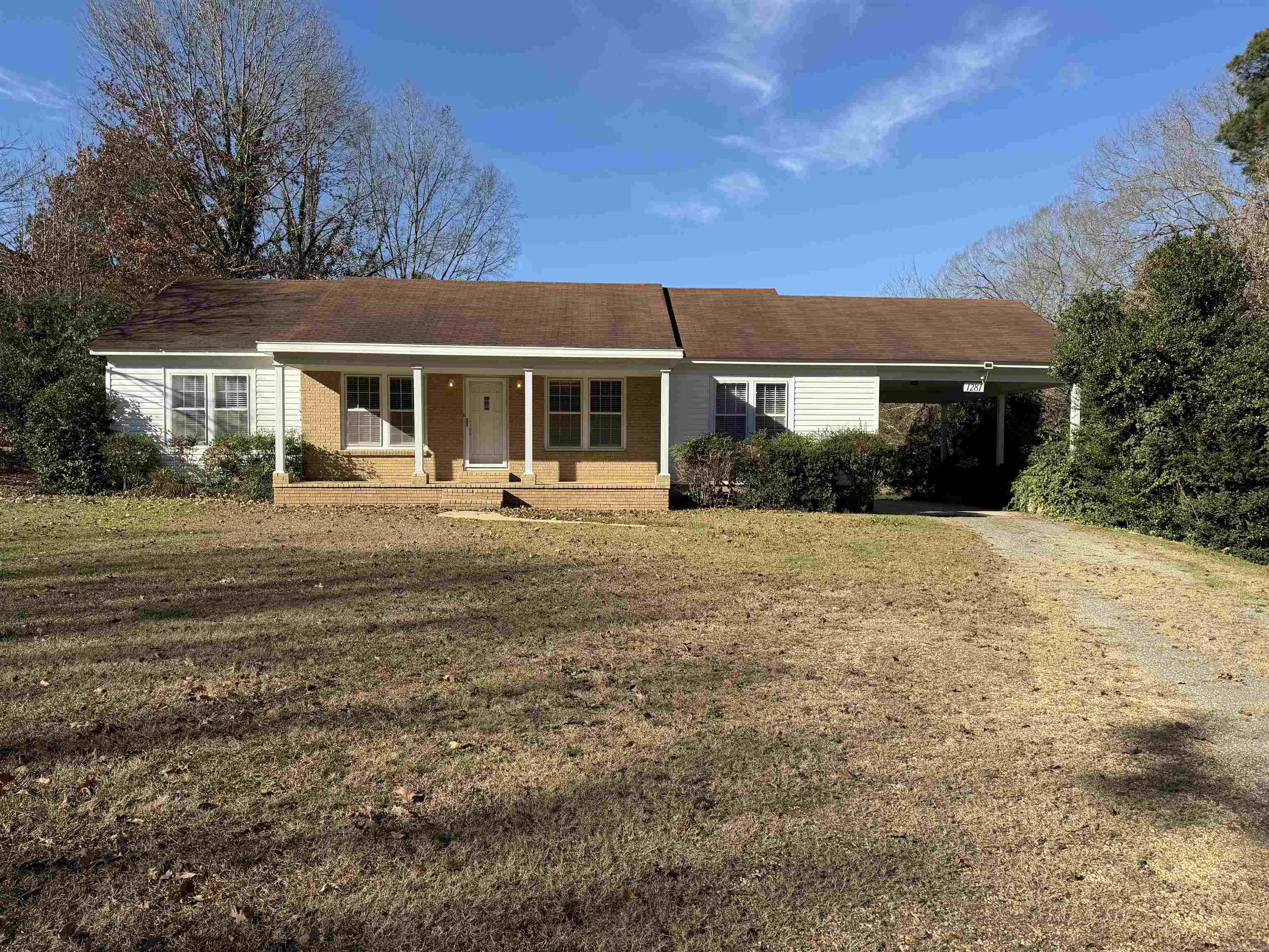 1281 N Myrtle  Warren, AR