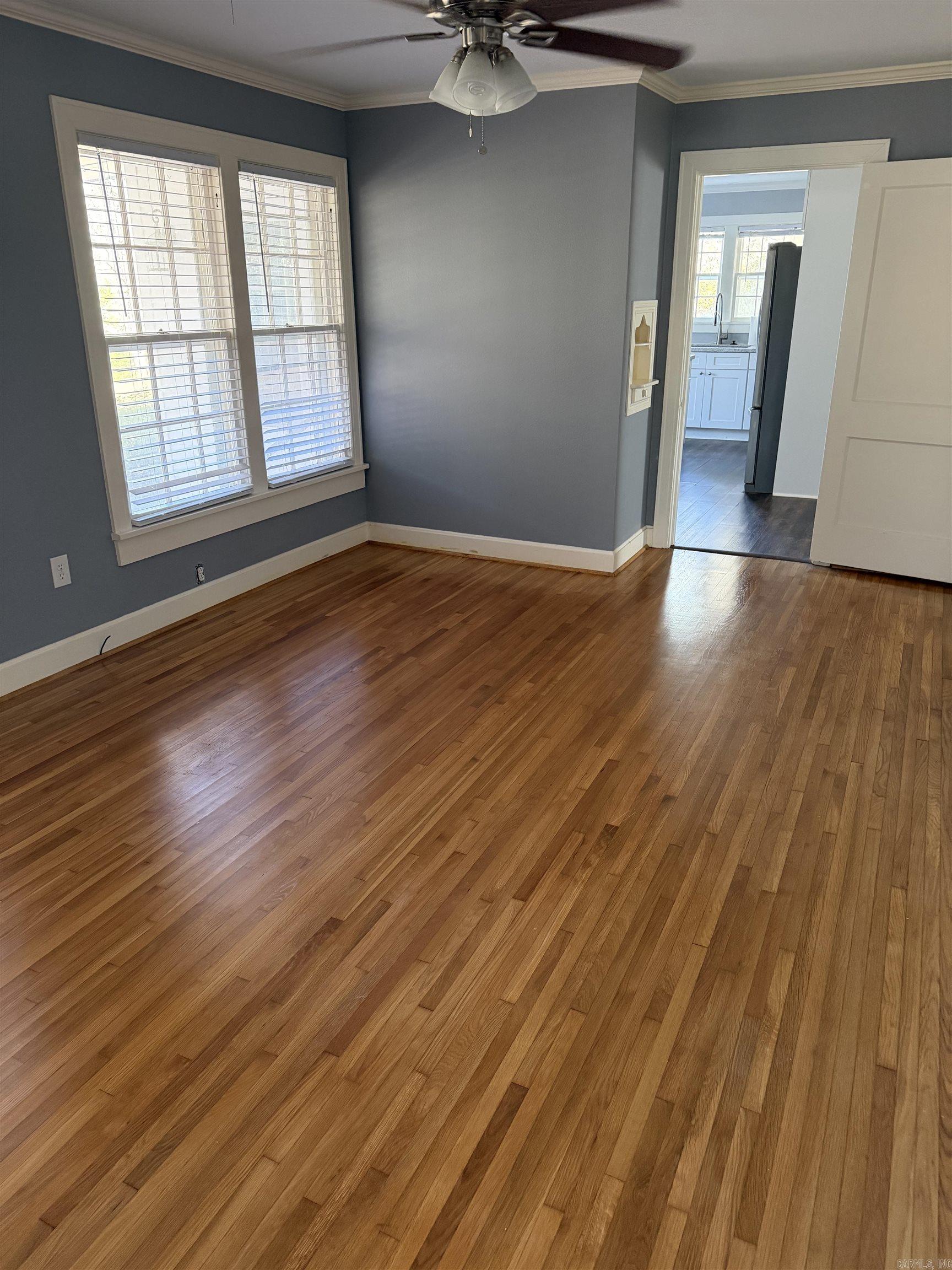 1281 N Myrtle  Warren, AR