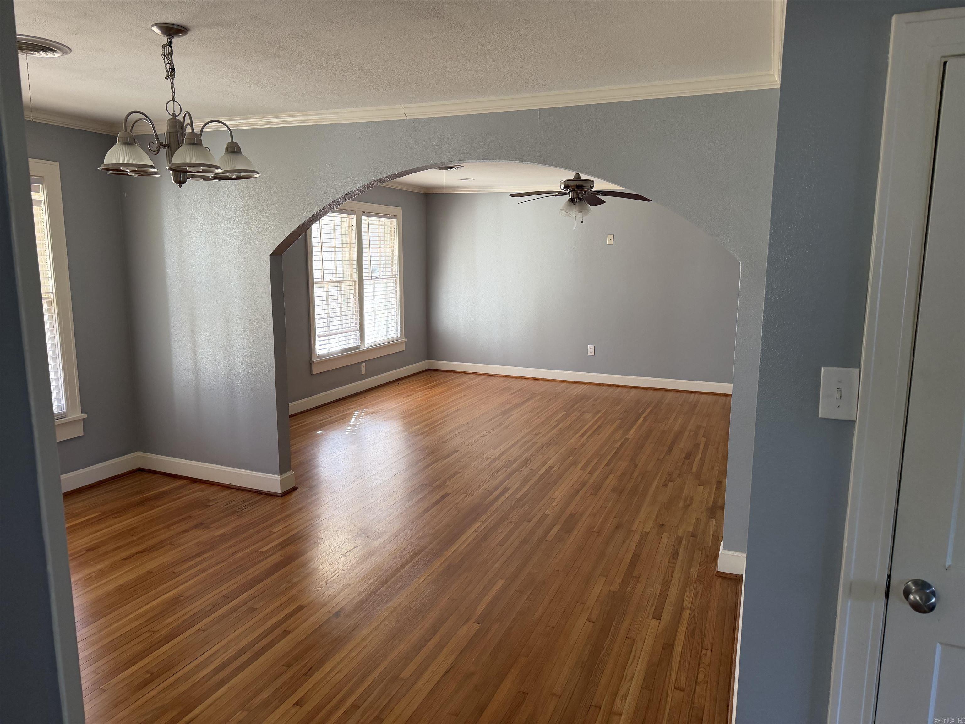 1281 N Myrtle  Warren, AR