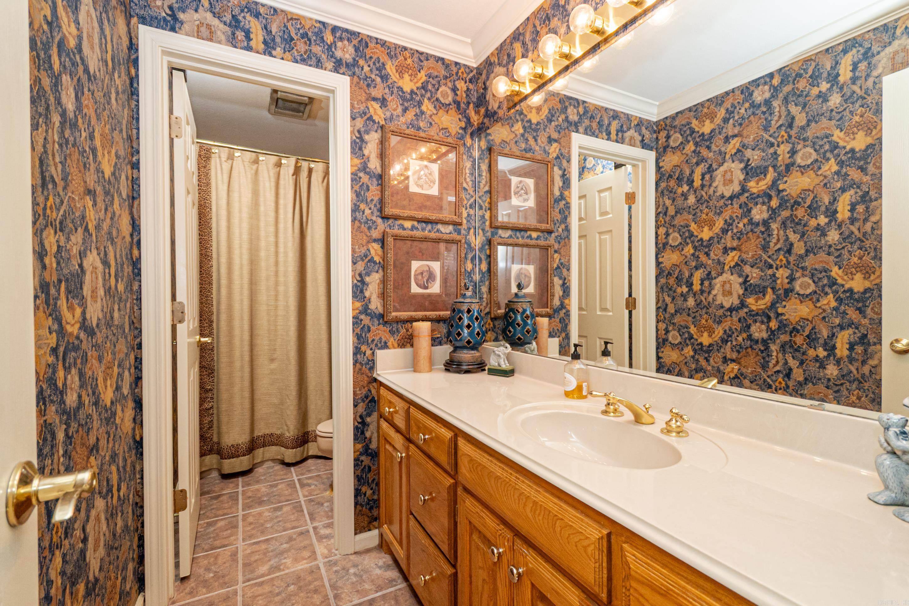 2315 W Oak St  El Dorado, AR