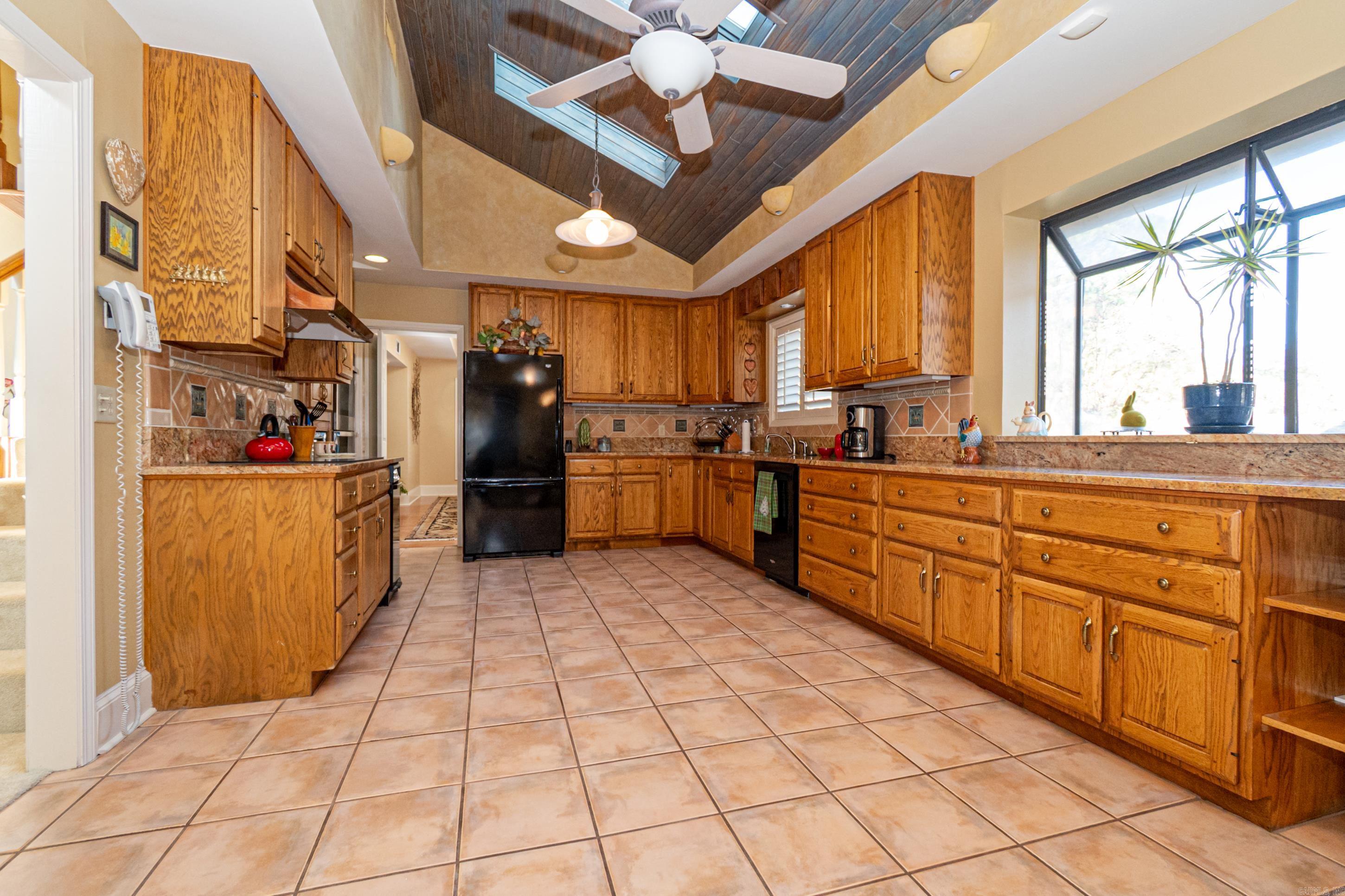 2315 W Oak St  El Dorado, AR