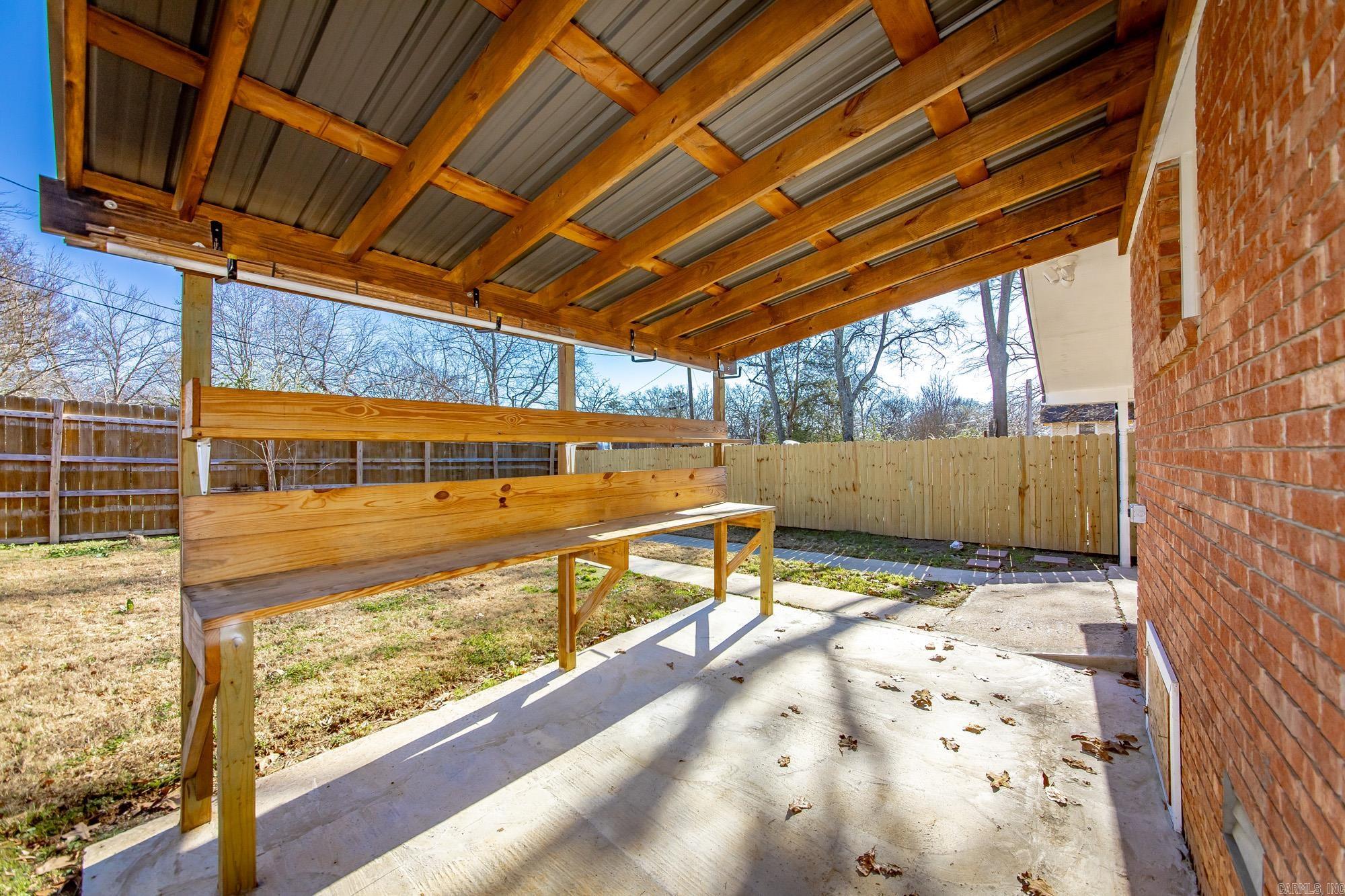 4618 Pike  North Little Rock, AR