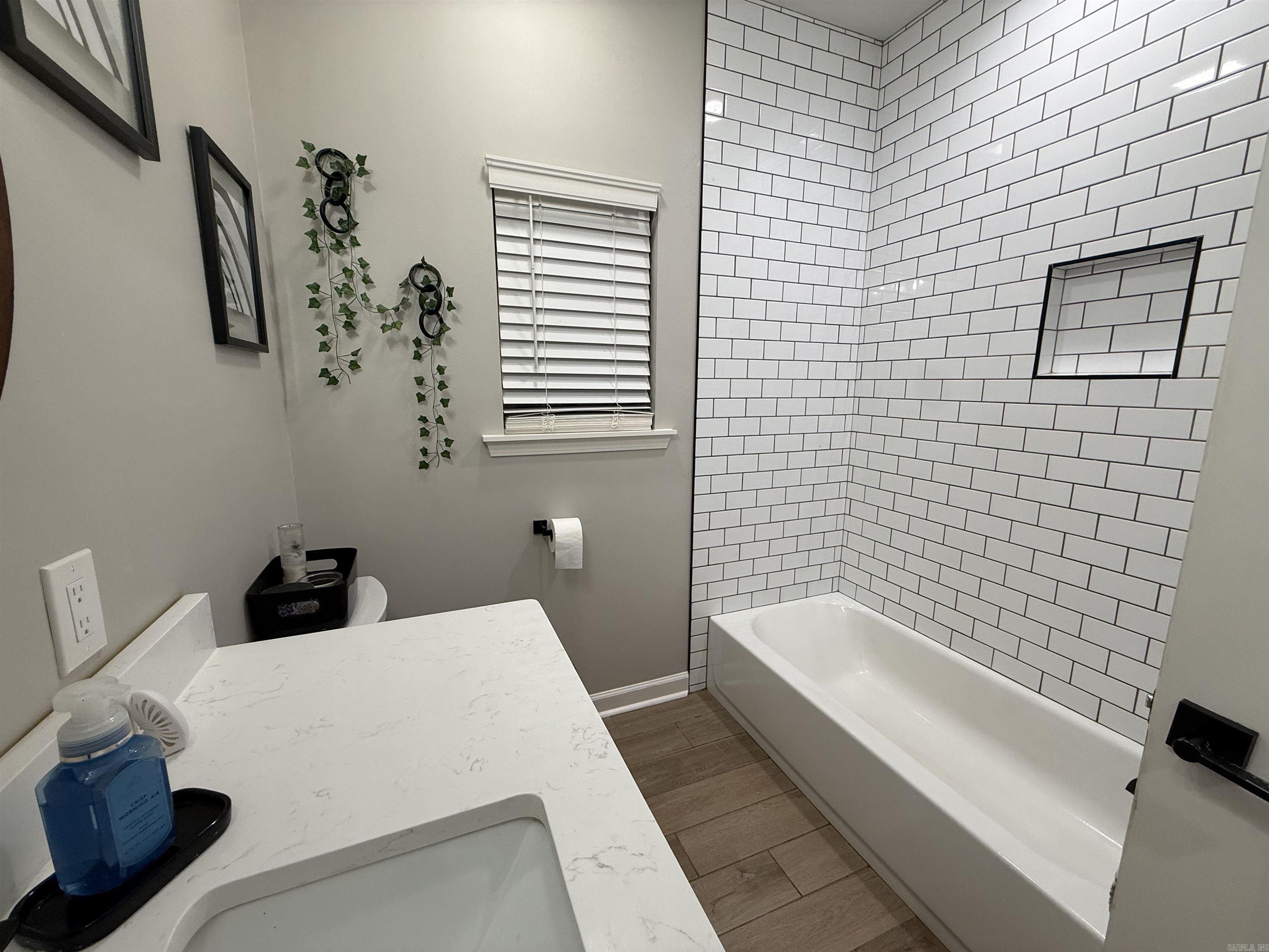 10642 HWY 165 W  Scott, AR