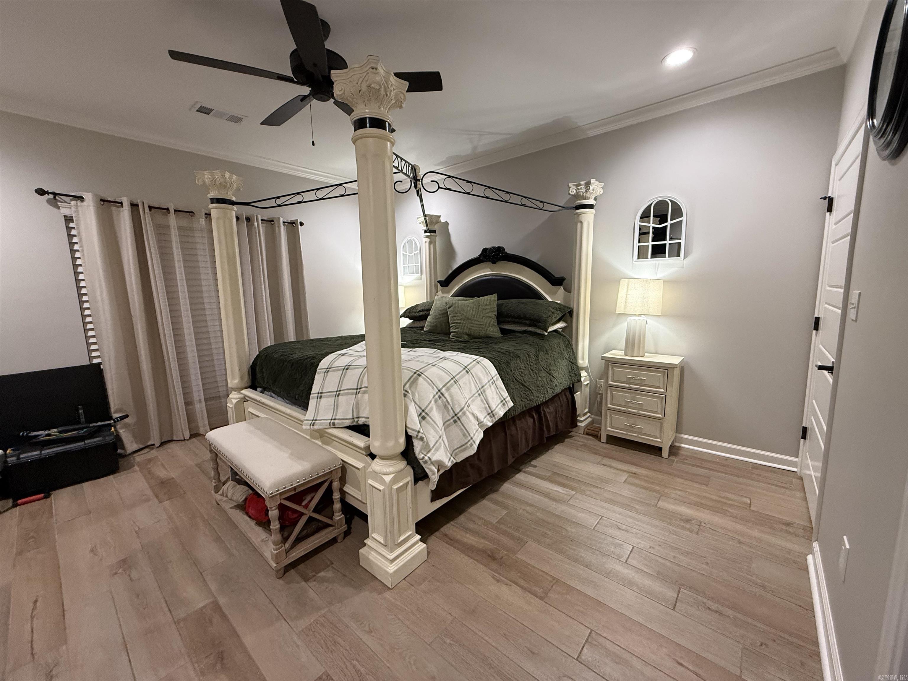 10642 HWY 165 W  Scott, AR