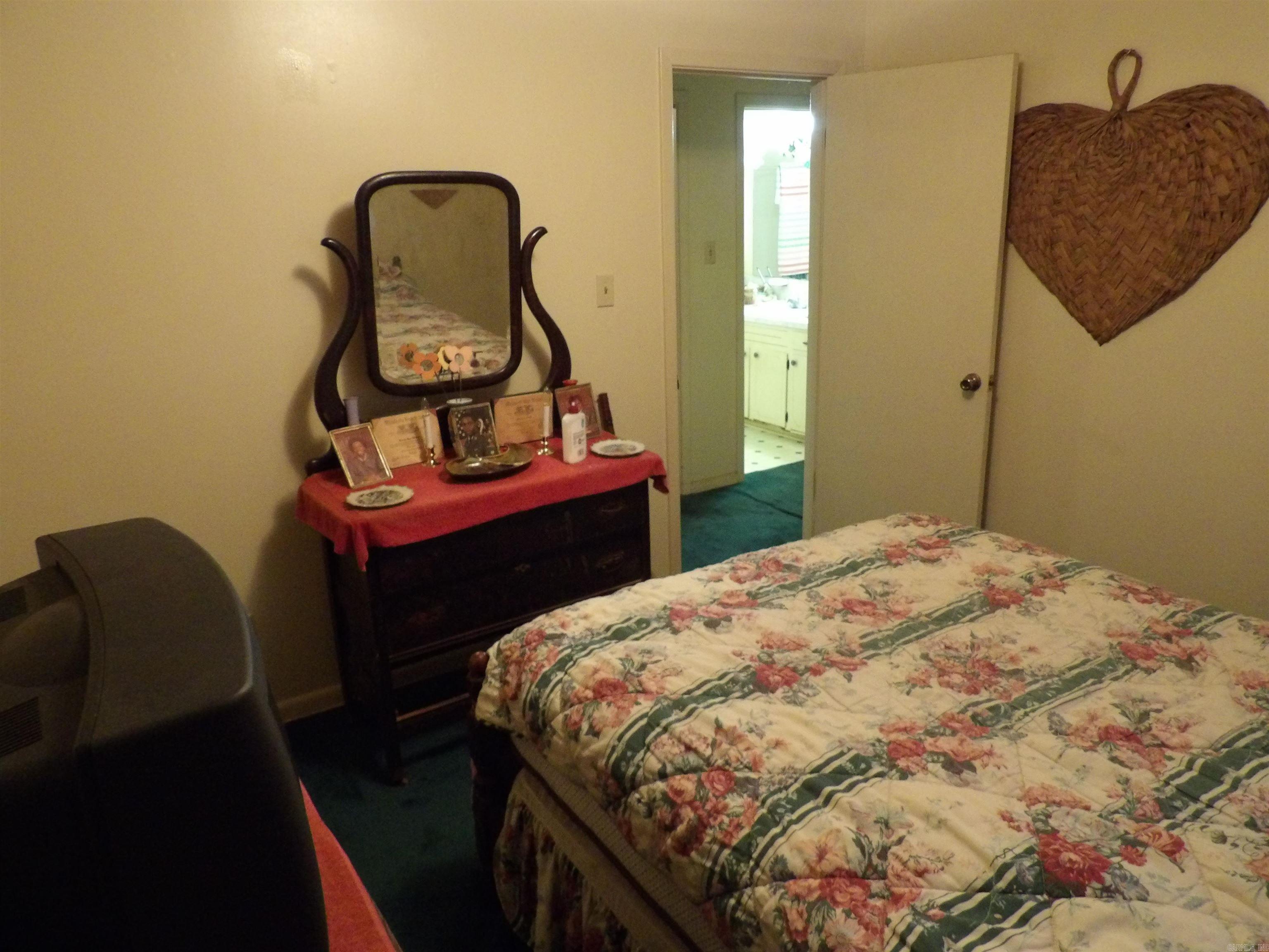 524 E Calhoun  Monticello, AR