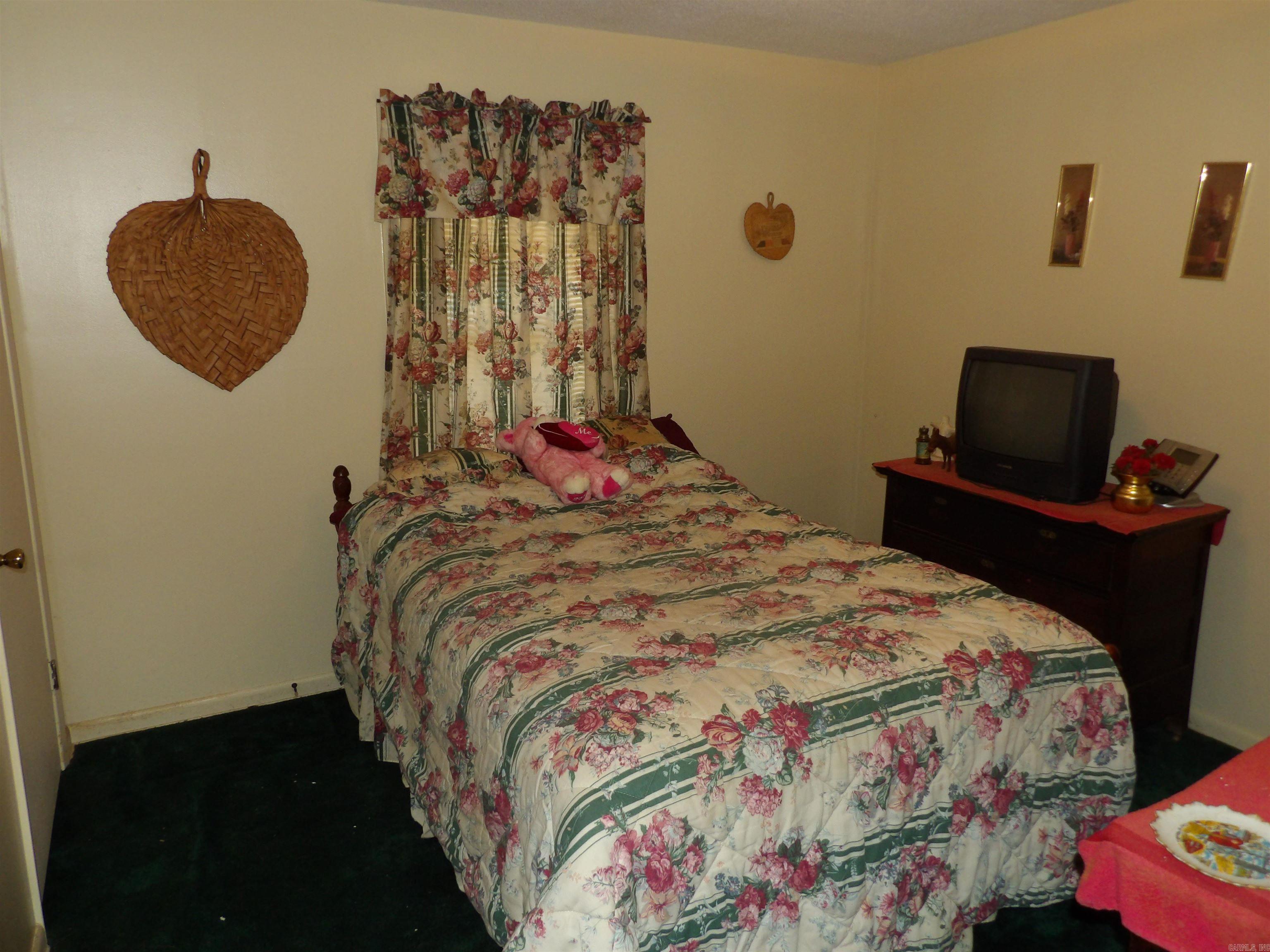 524 E Calhoun  Monticello, AR