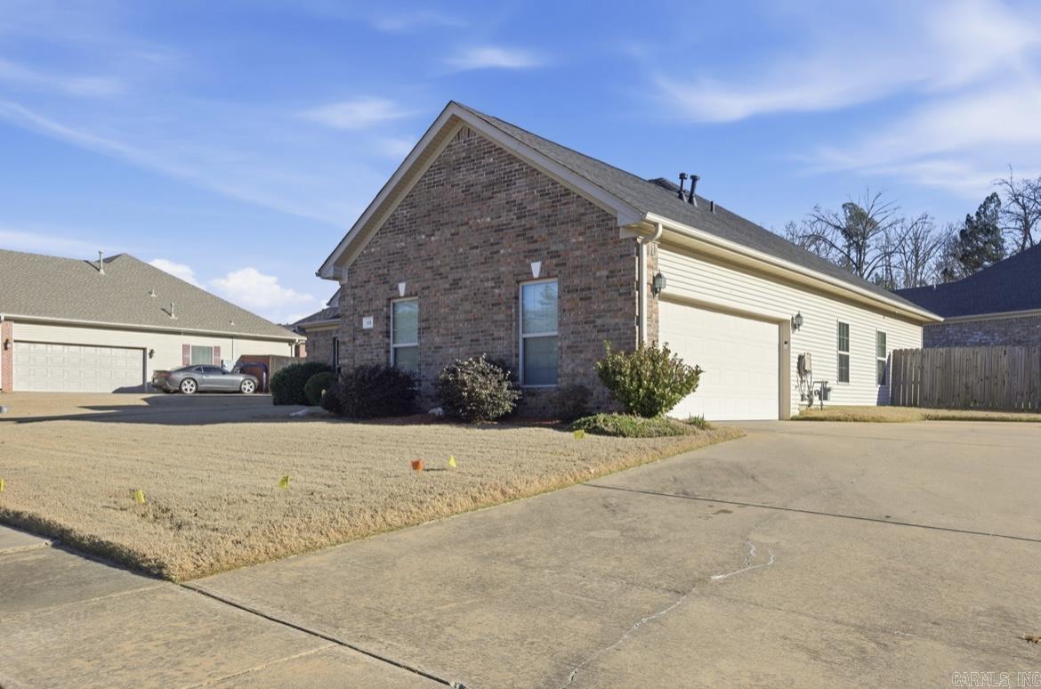 1115 Nature  Benton, AR