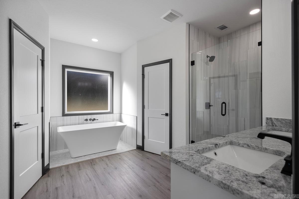 1112 Duke  Bauxite, AR