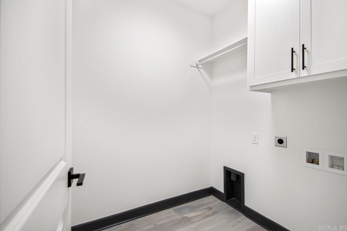 1064 Duke  Bauxite, AR